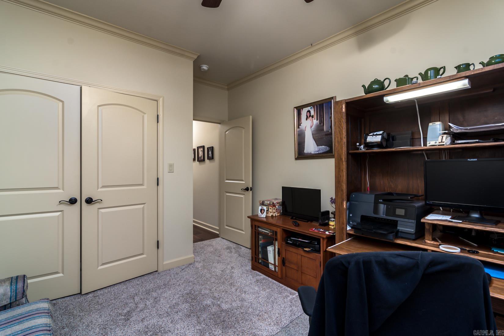 LONGLEAF COVE - Residential