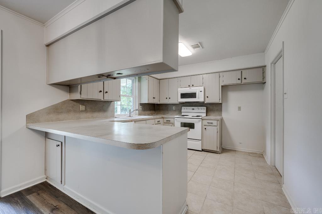 Sherwood Acres - Residential