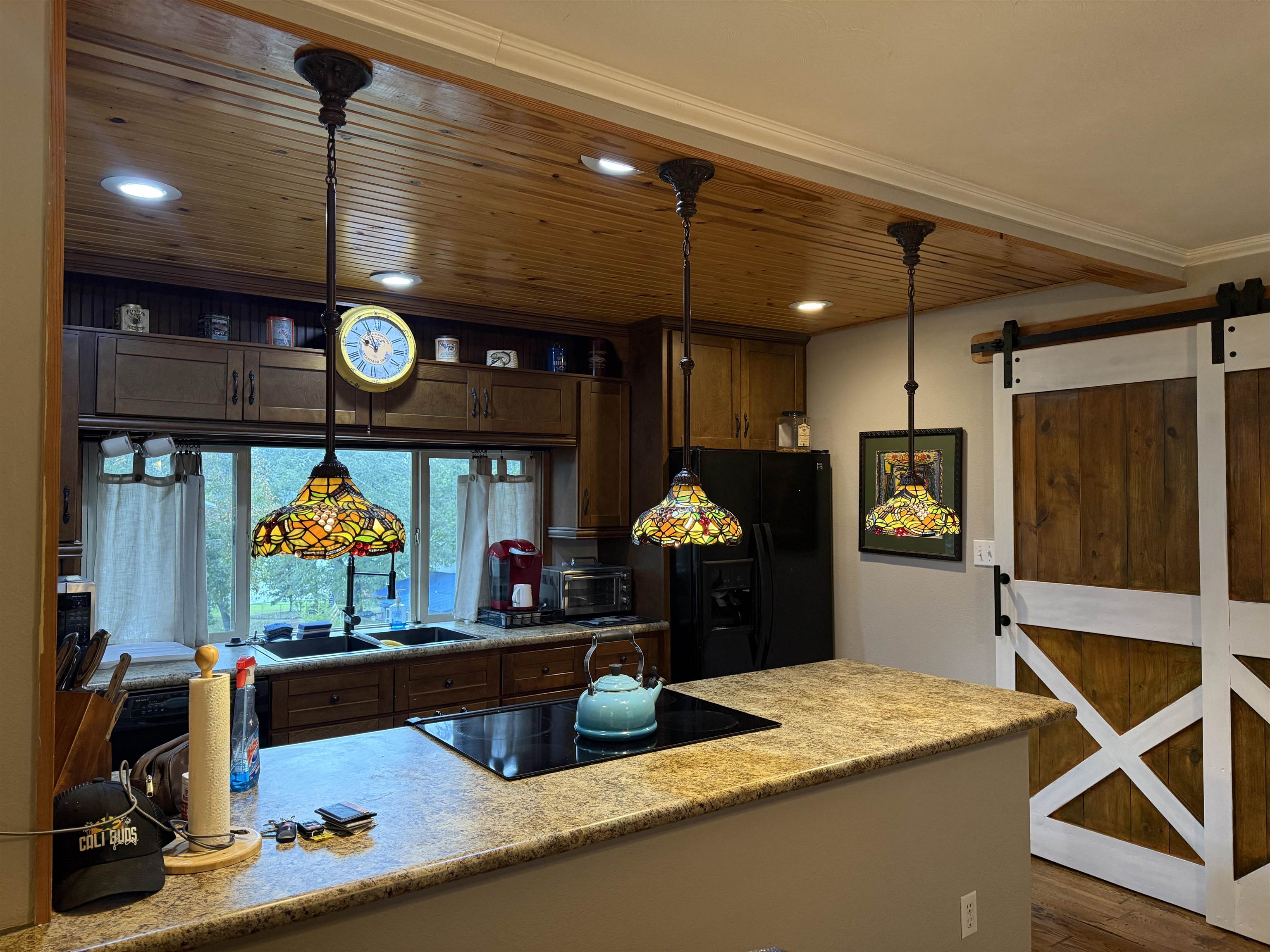 West Lake Estates 1st - Residential Lease