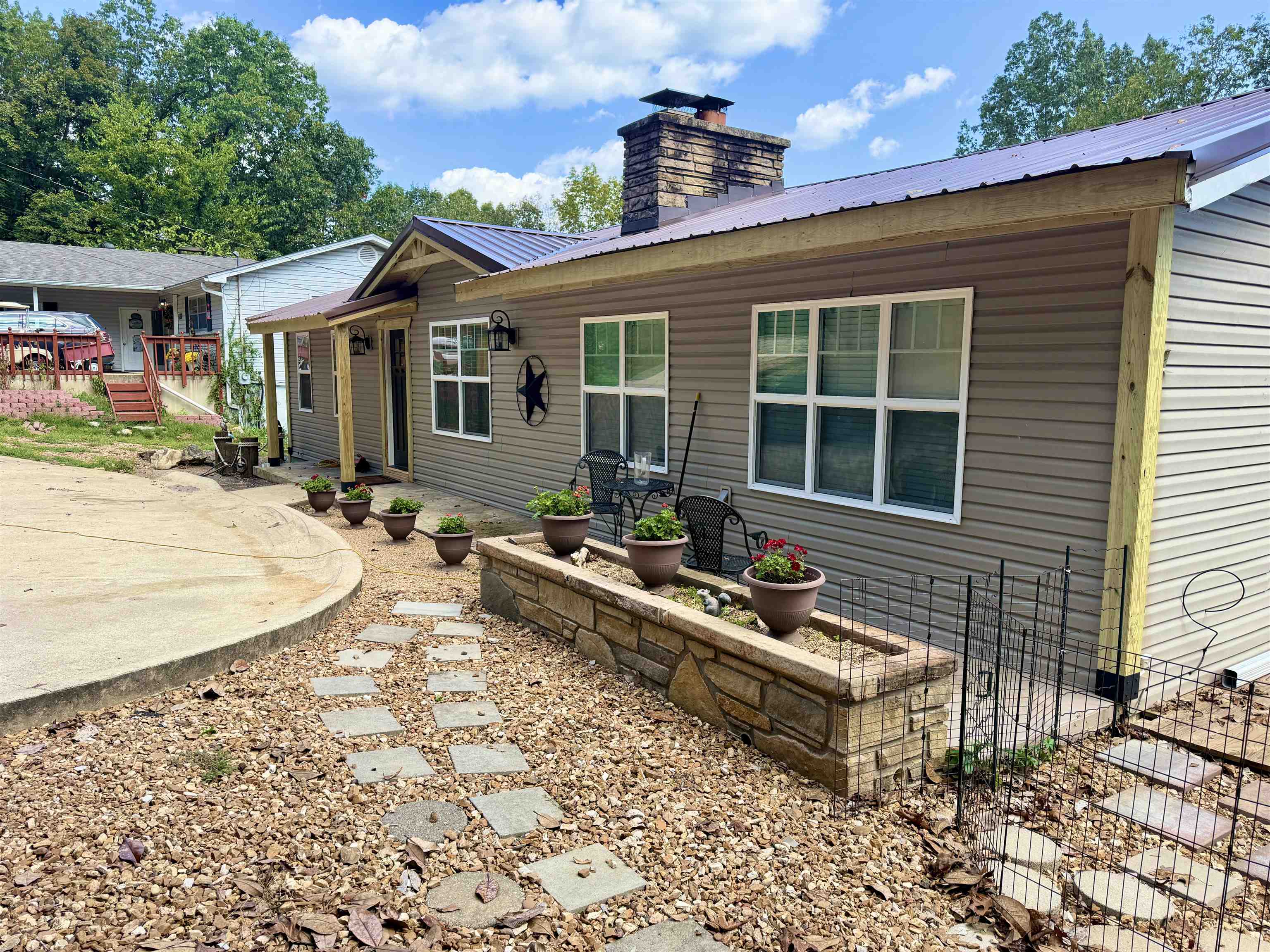 West Lake Estates 1st - Residential Lease