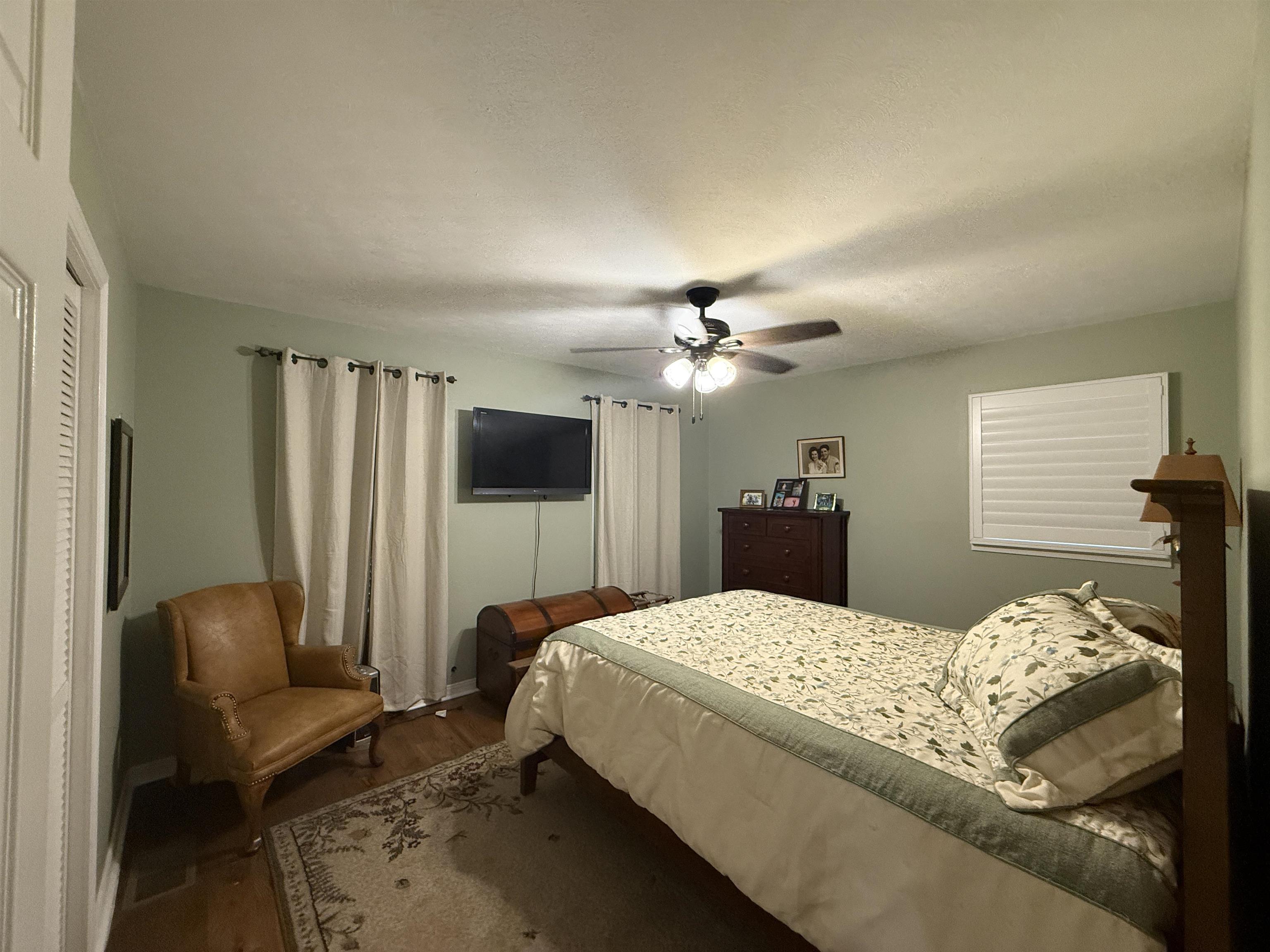 West Lake Estates 1st - Residential Lease