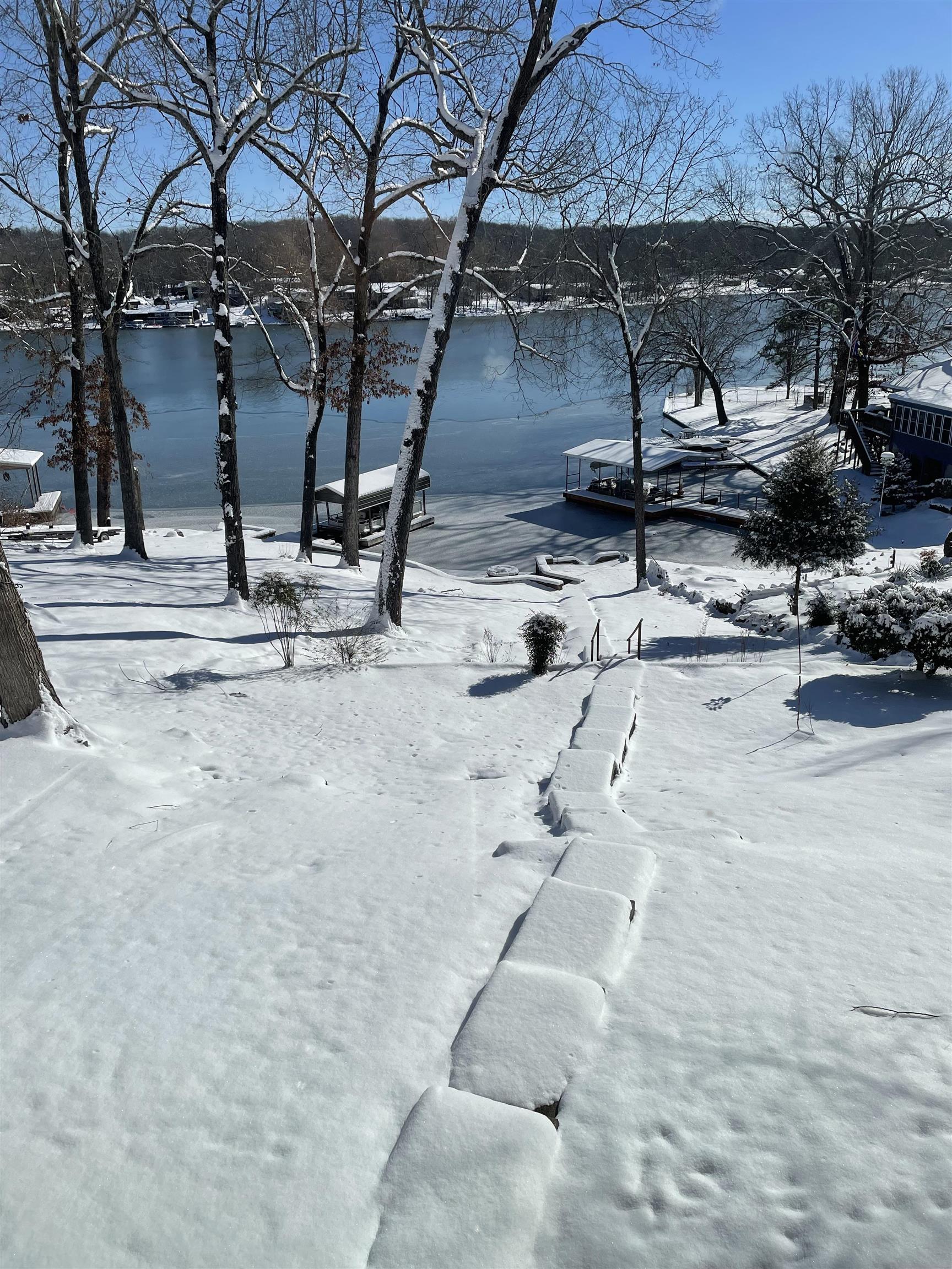 West Lake Estates 1st - Residential Lease