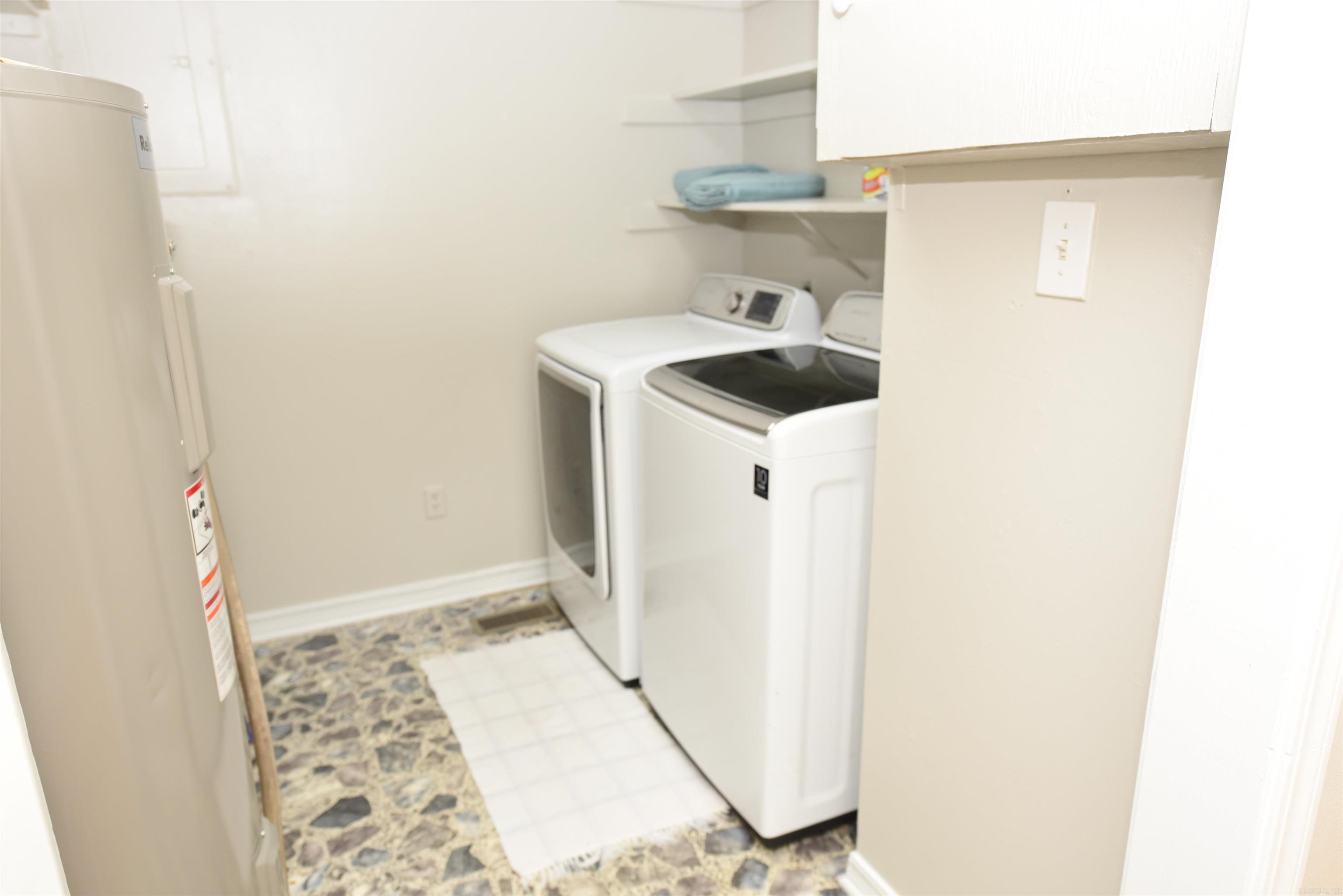 CHELSEA GLADE - Residential