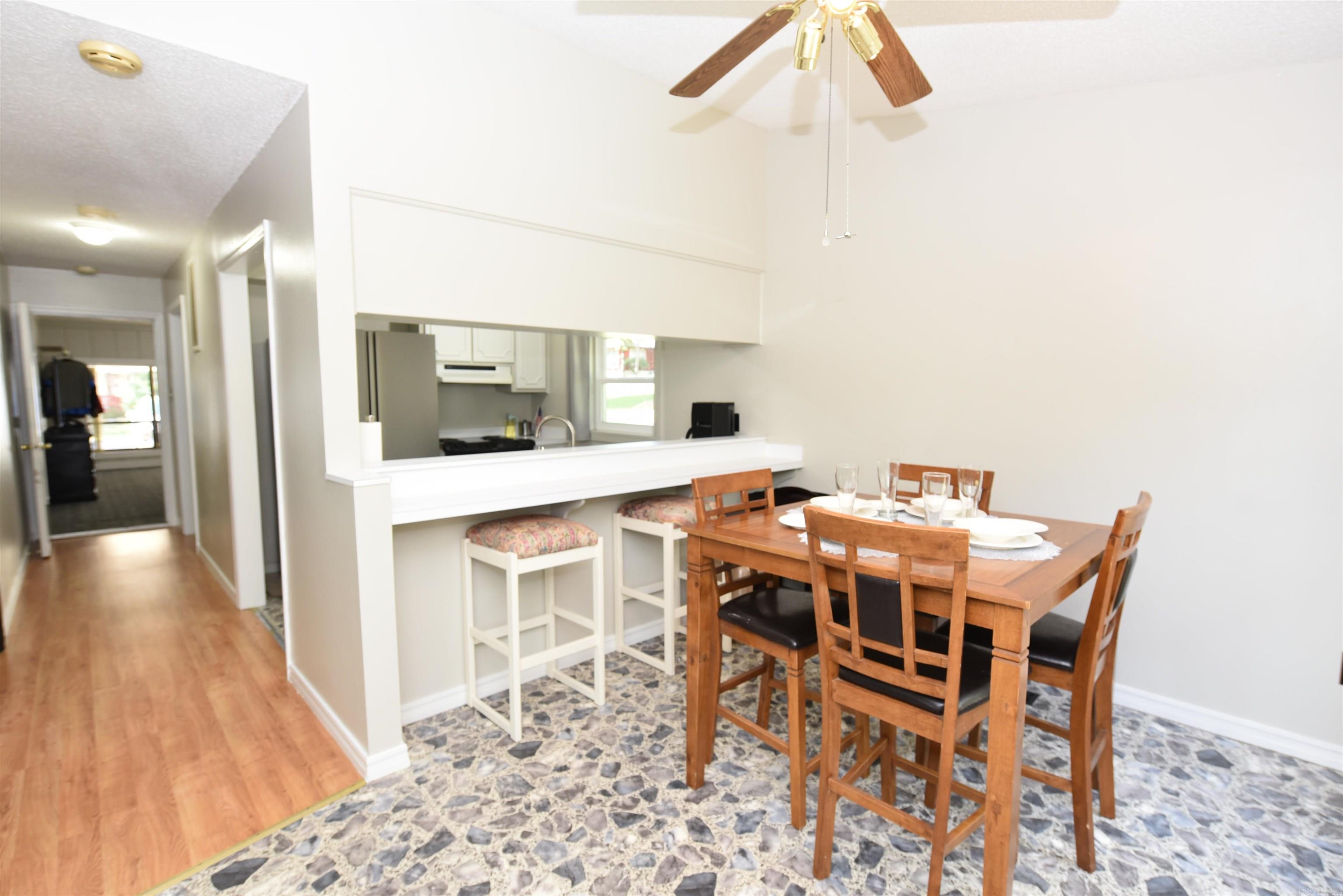 CHELSEA GLADE - Residential