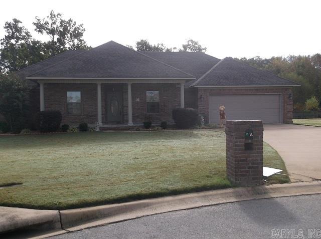 Awesome home show like new there are 4 Bed rm, 2 Baths, Large Kitchen, Sep dinning, Master bath has DB sinks, Jetted tub, Huge walk in Closet and the screen porch is out standing don't let this Beauty pass you by.