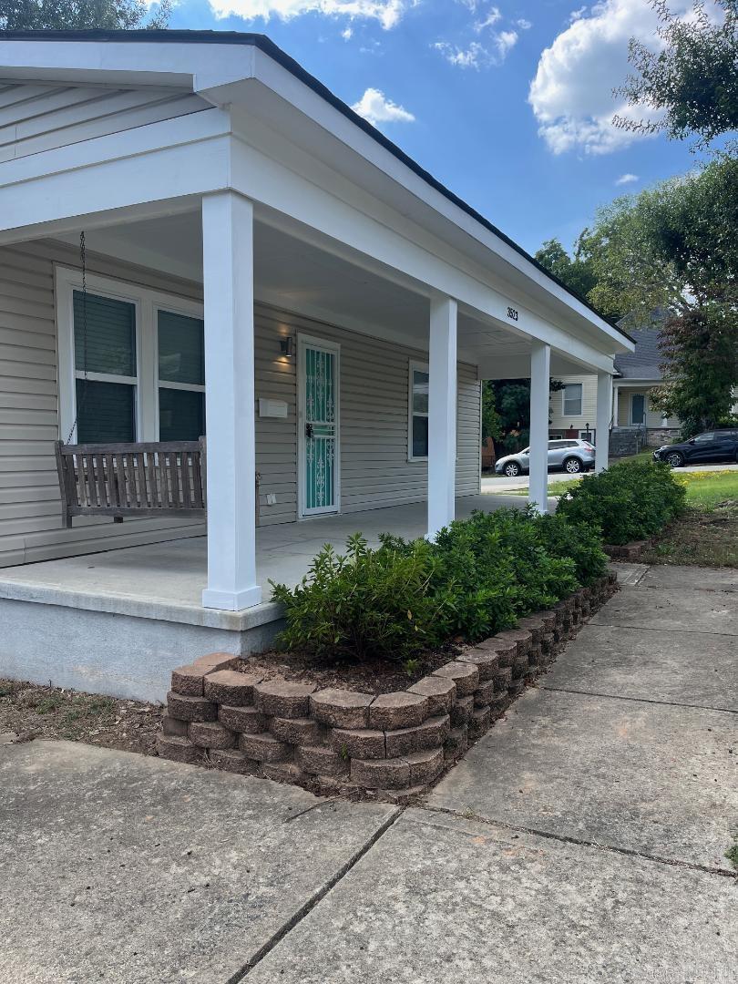 Mcintosh 1st - Residential