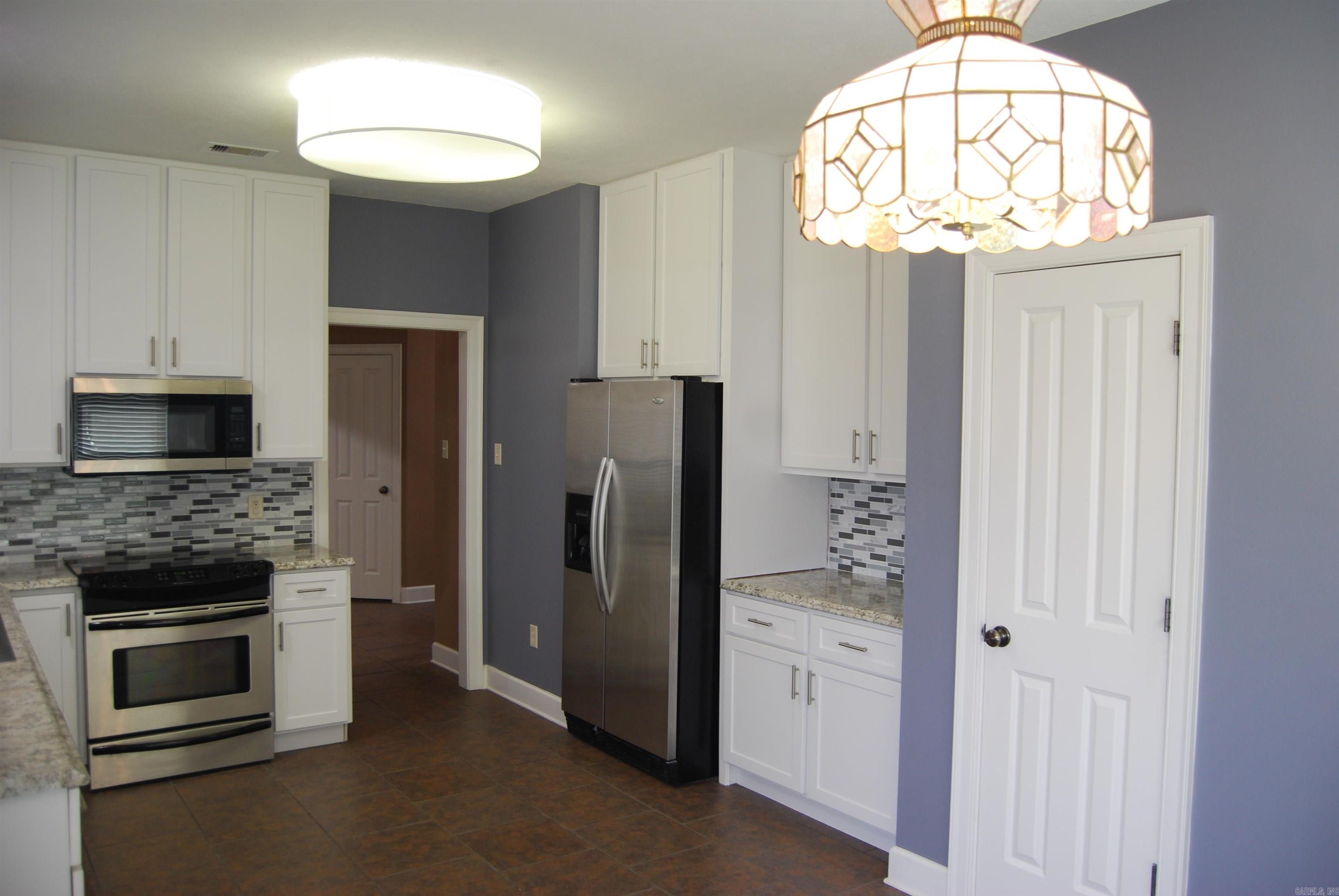 CLUB CREEK - Residential