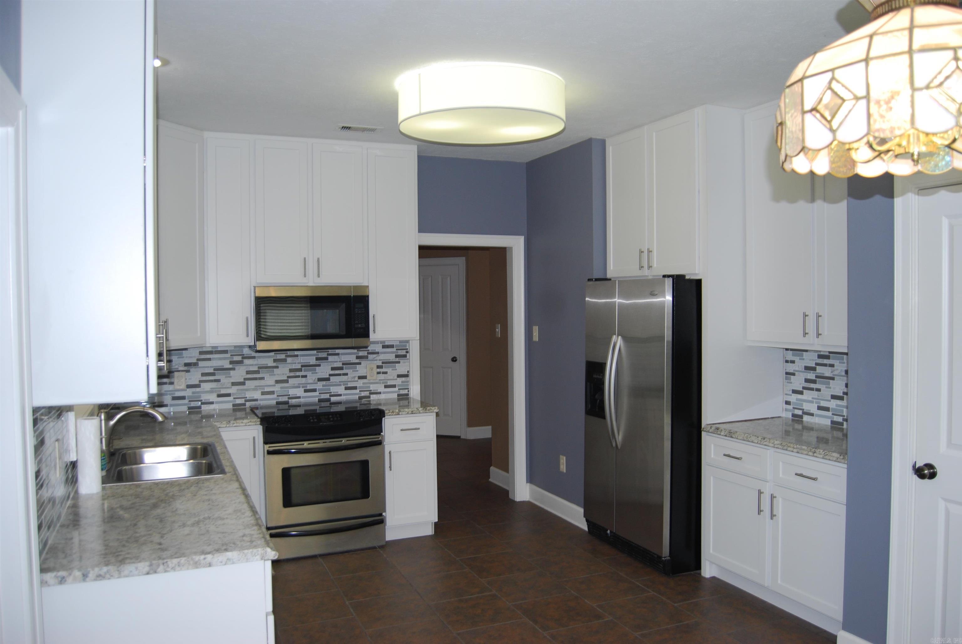 CLUB CREEK - Residential