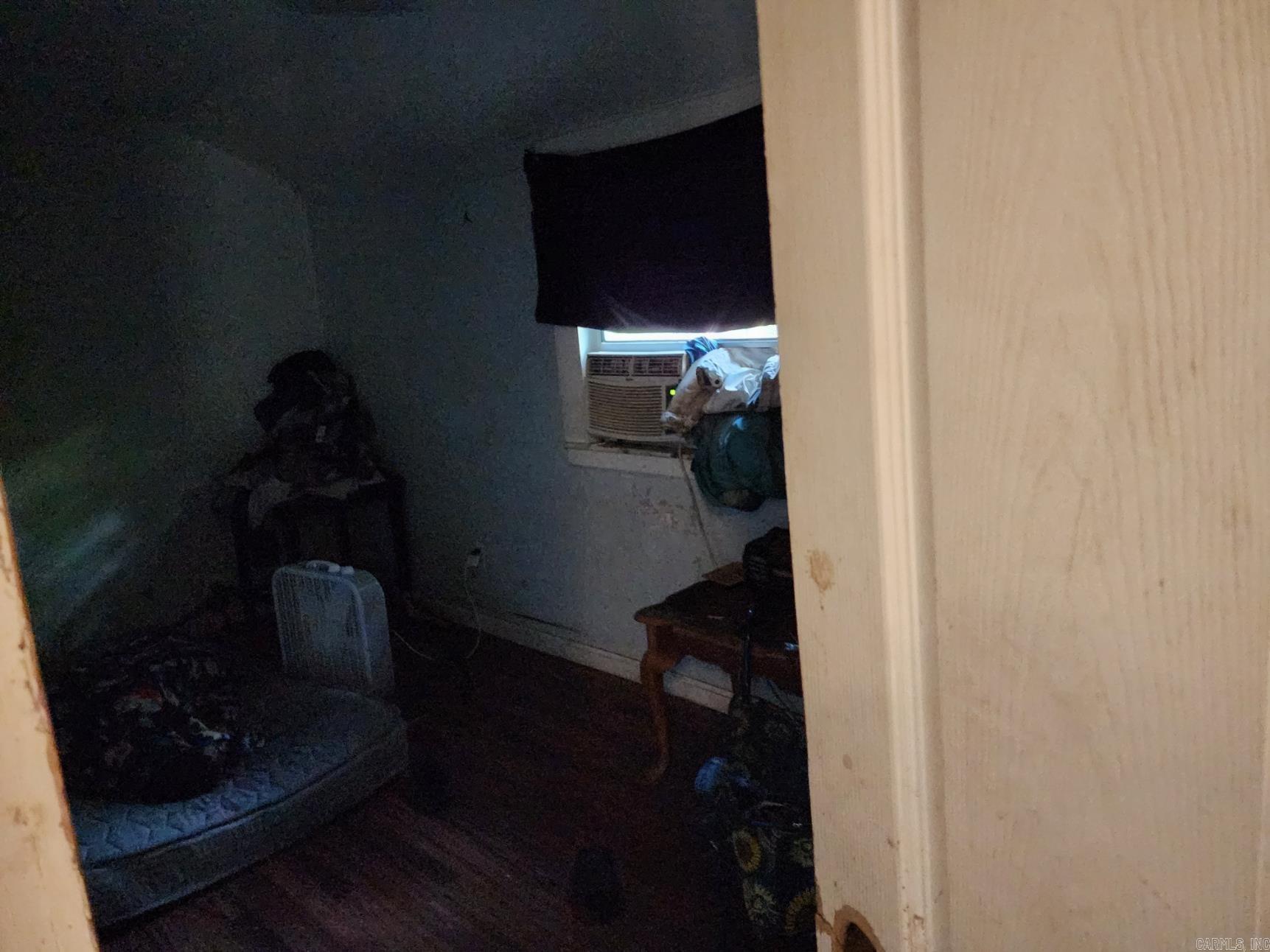 Gregg & Houghton - Residential