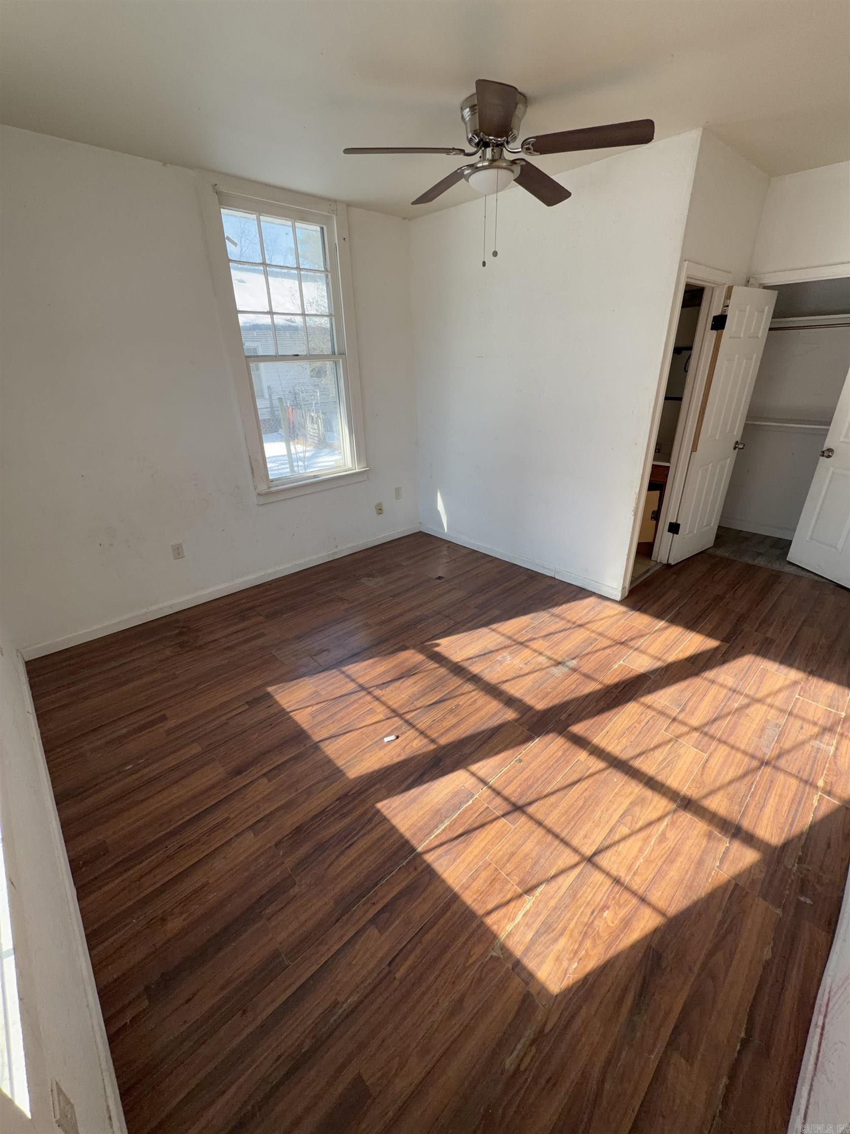 Gregg & Houghton - Residential