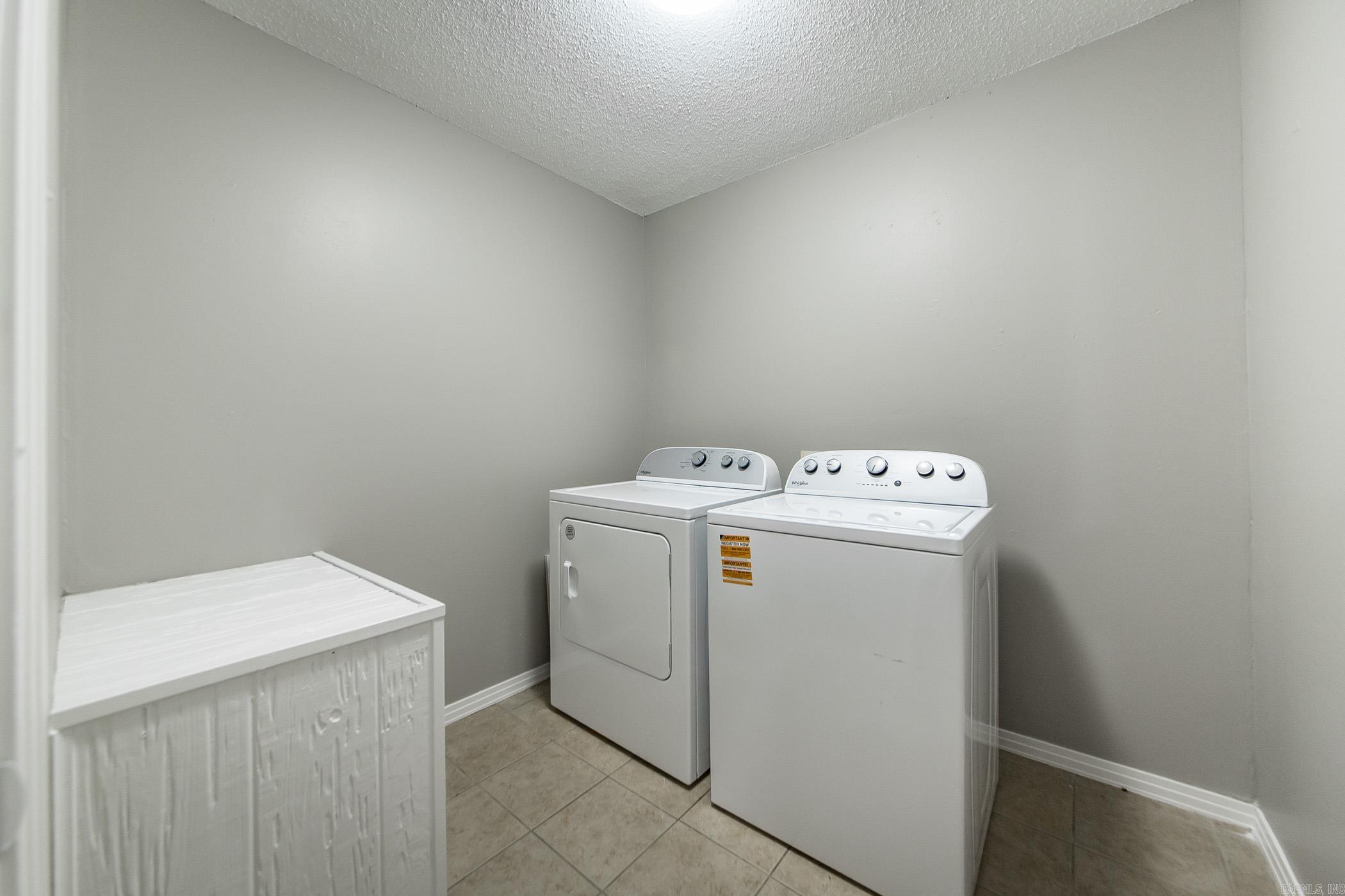 FOXWOOD J - Residential