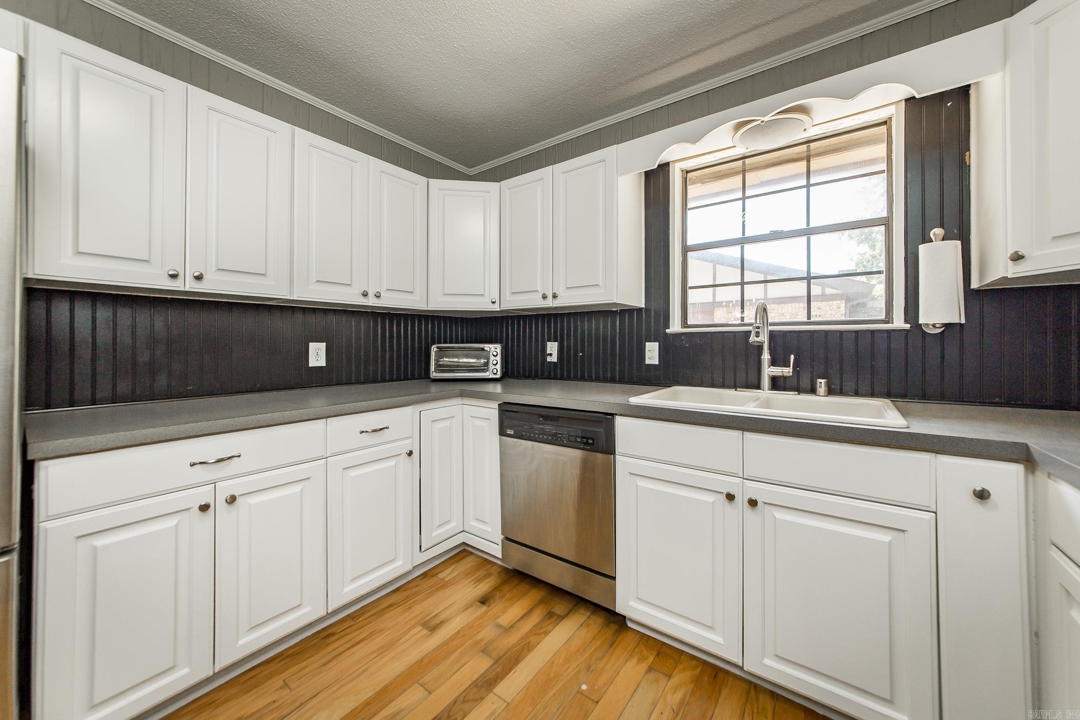 FOXWOOD J - Residential