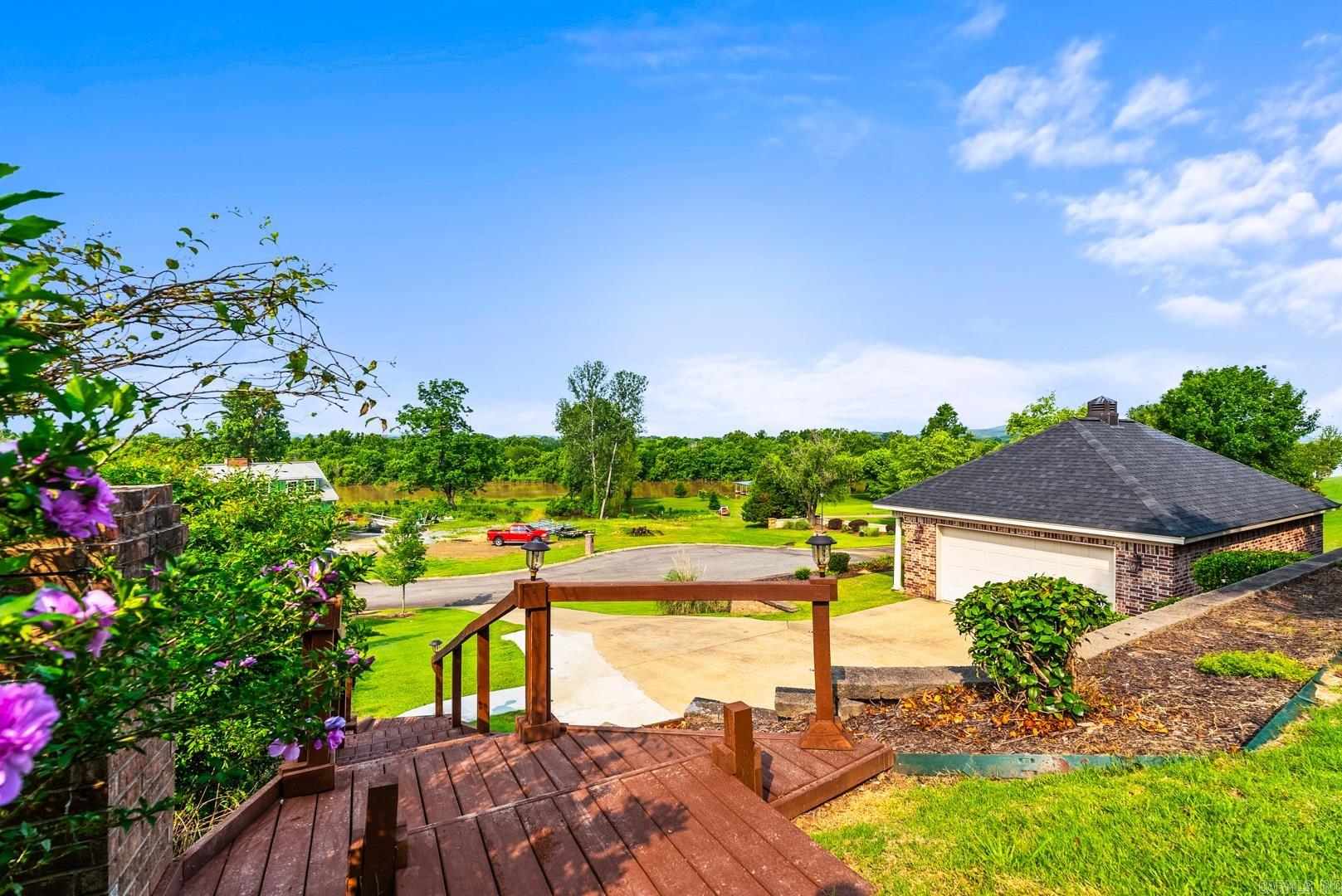 THE RIVER PLANTATION PH III - Residential
