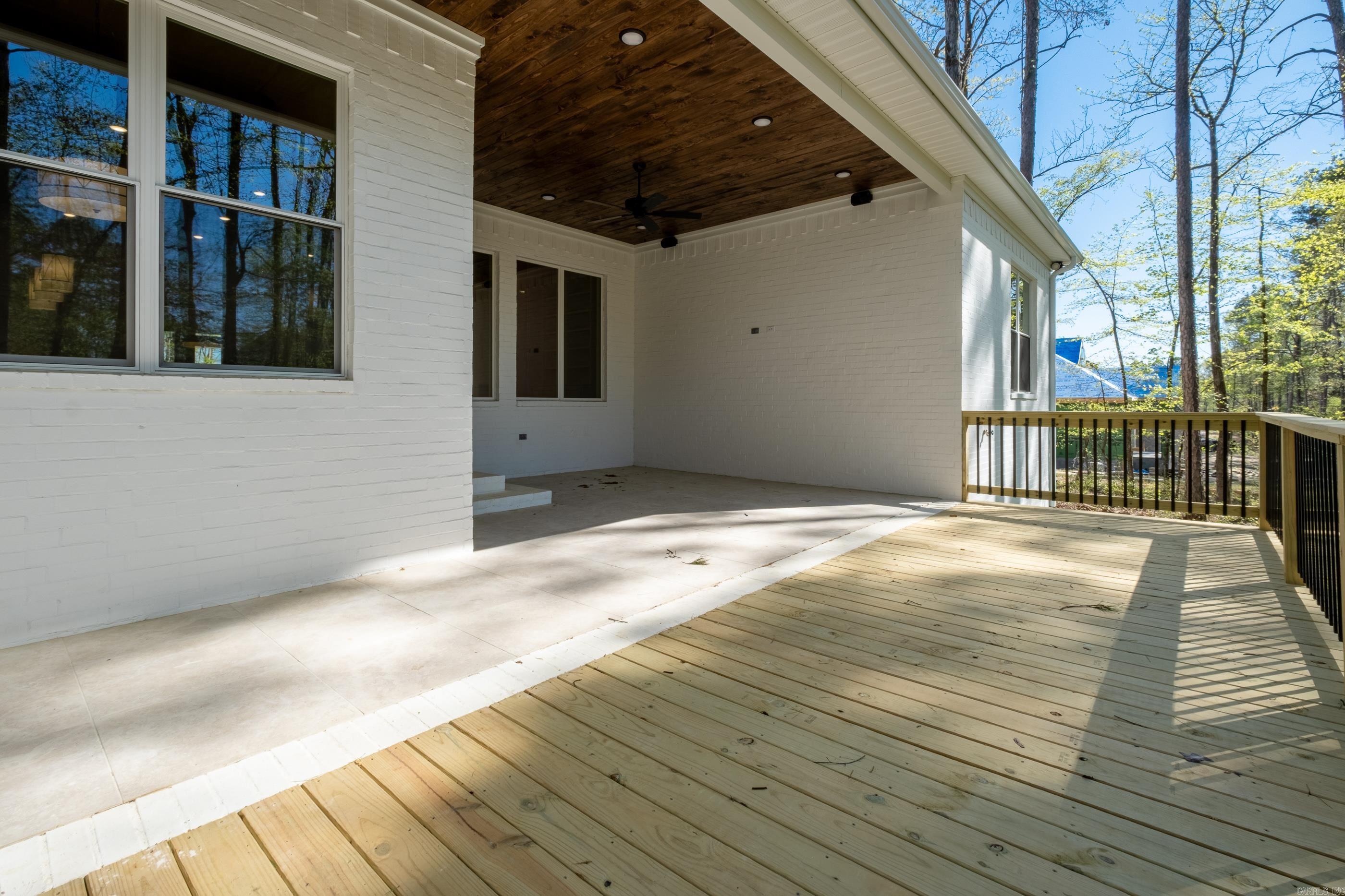 CHENAL VALLEY MEREVILLE PLACE - Residential