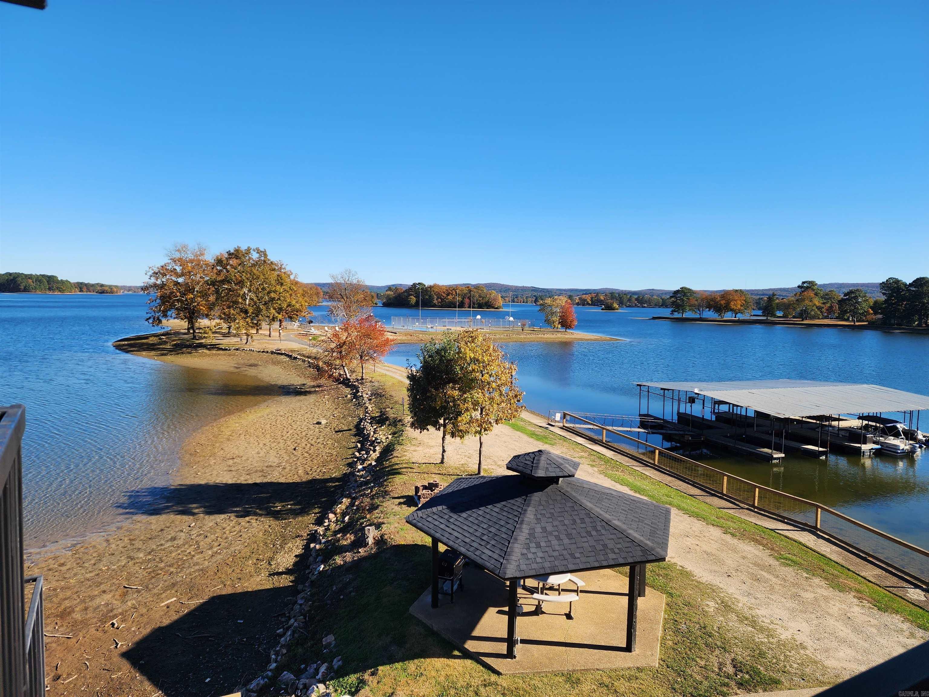 EMERALD ISLE HPR - Residential