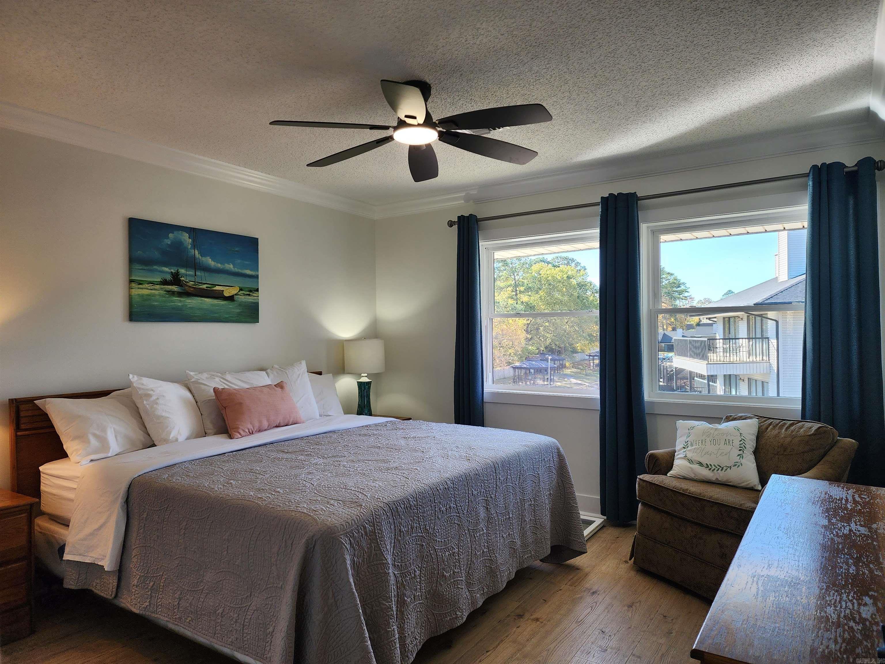 EMERALD ISLE HPR - Residential