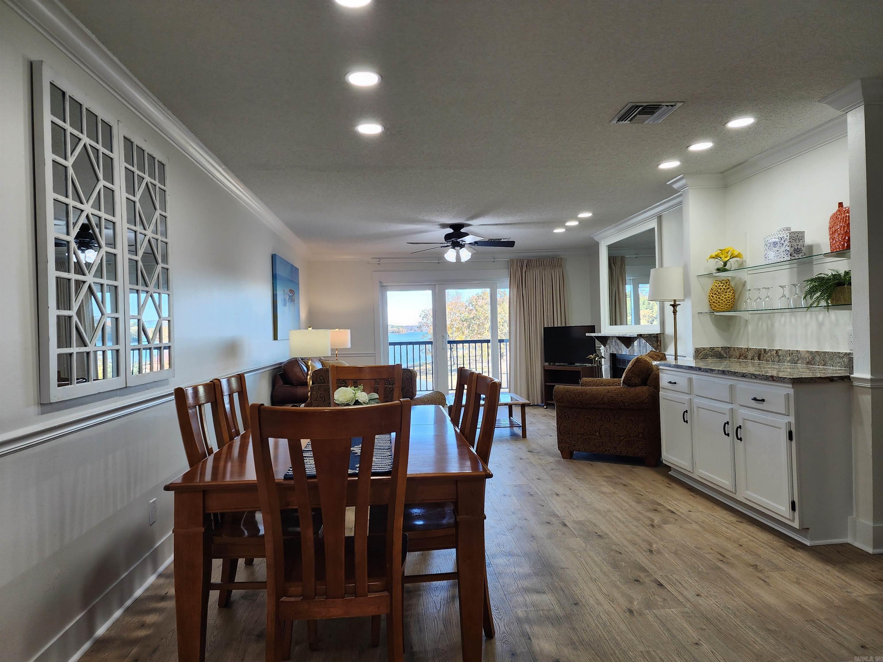 EMERALD ISLE HPR - Residential