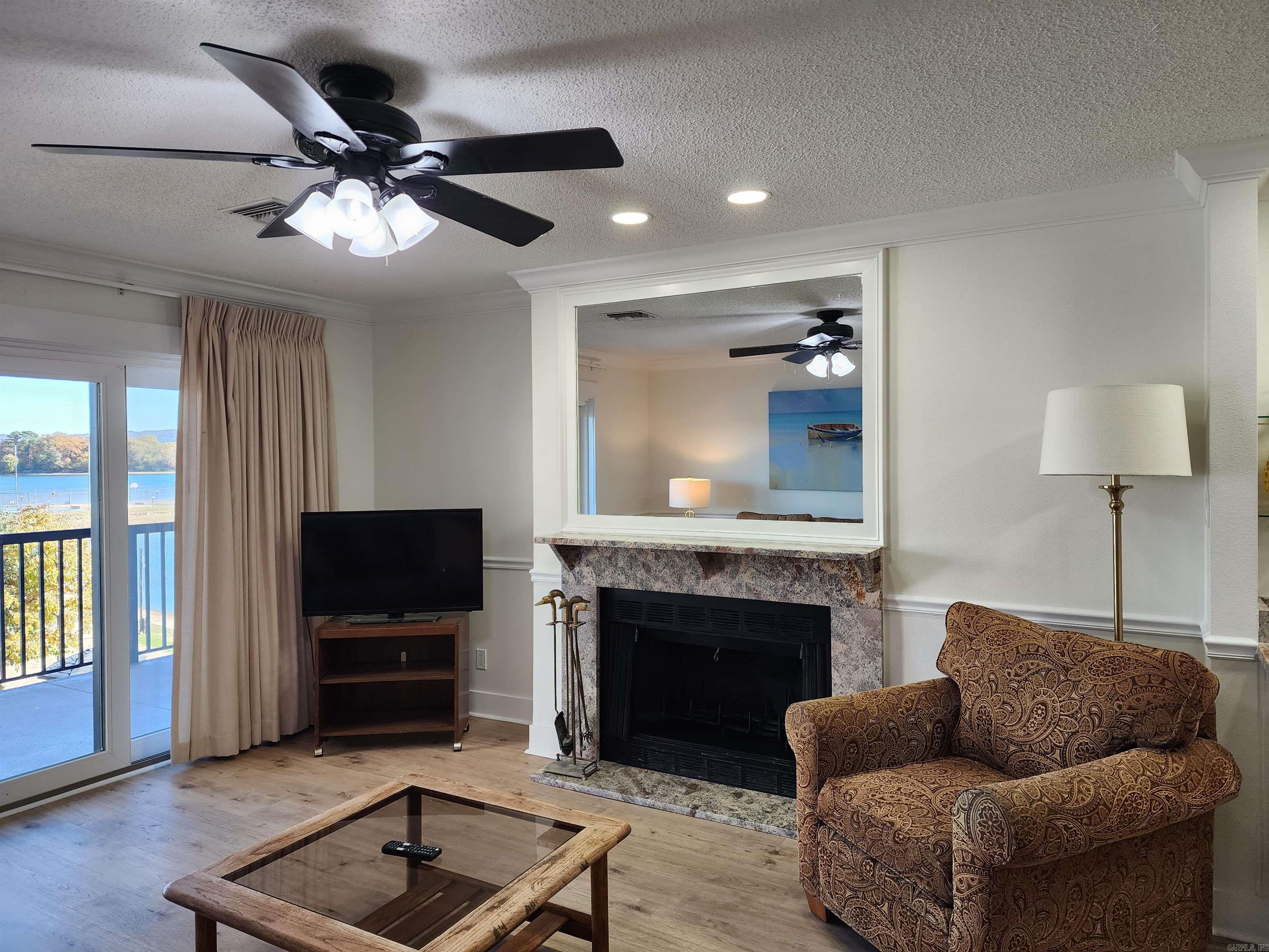 EMERALD ISLE HPR - Residential