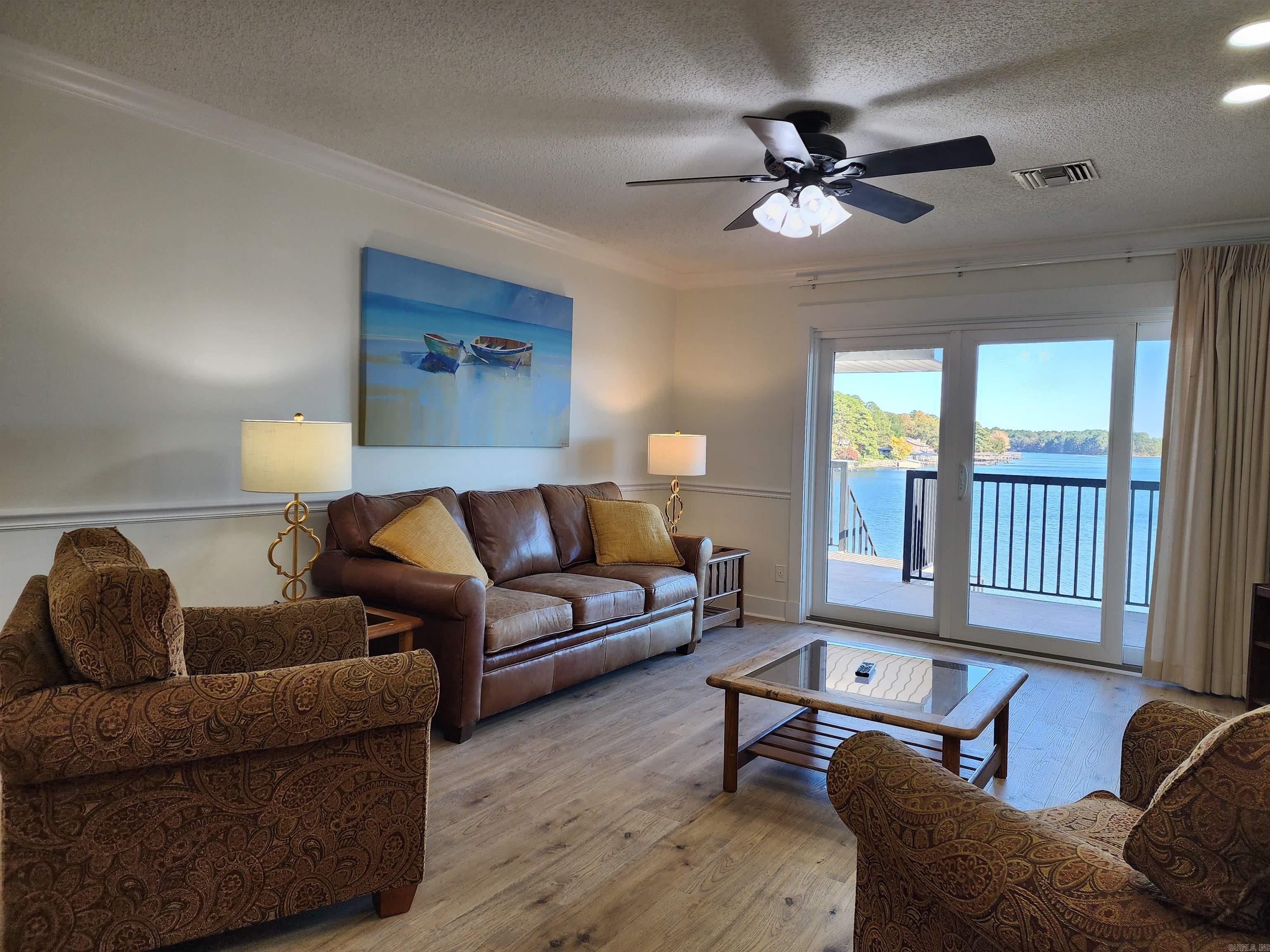 EMERALD ISLE HPR - Residential