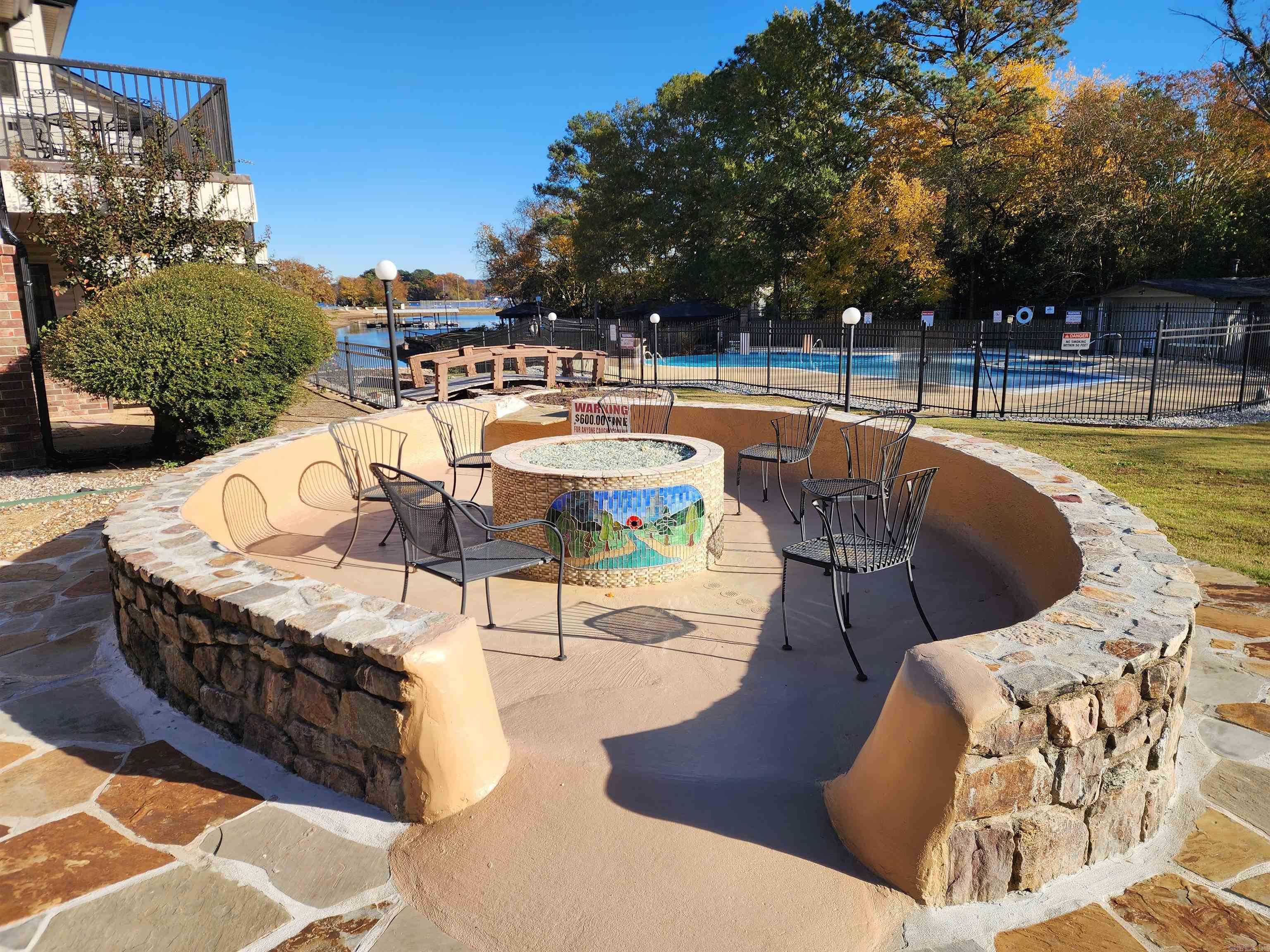 EMERALD ISLE HPR - Residential