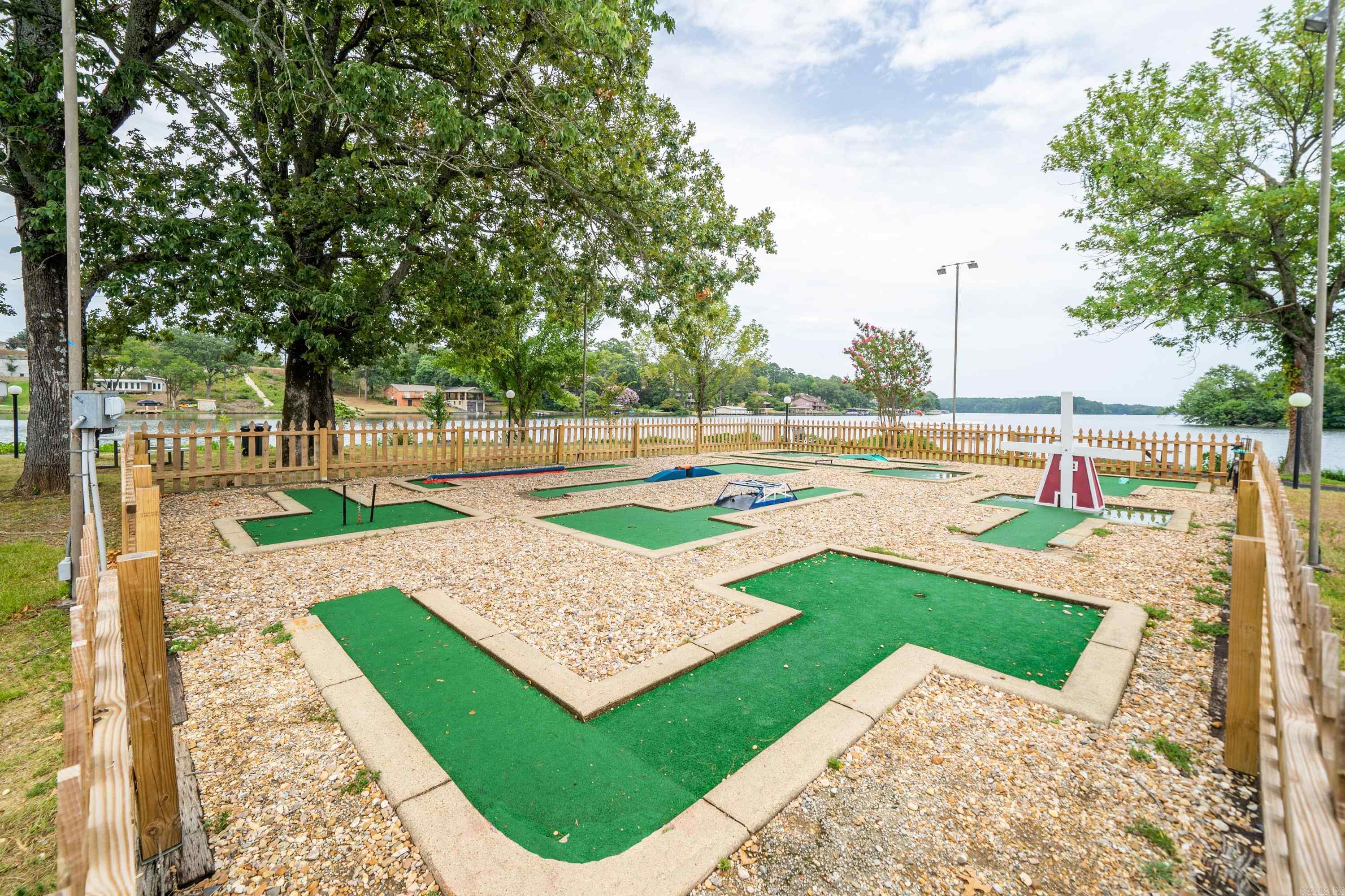 EMERALD ISLE HPR - Residential