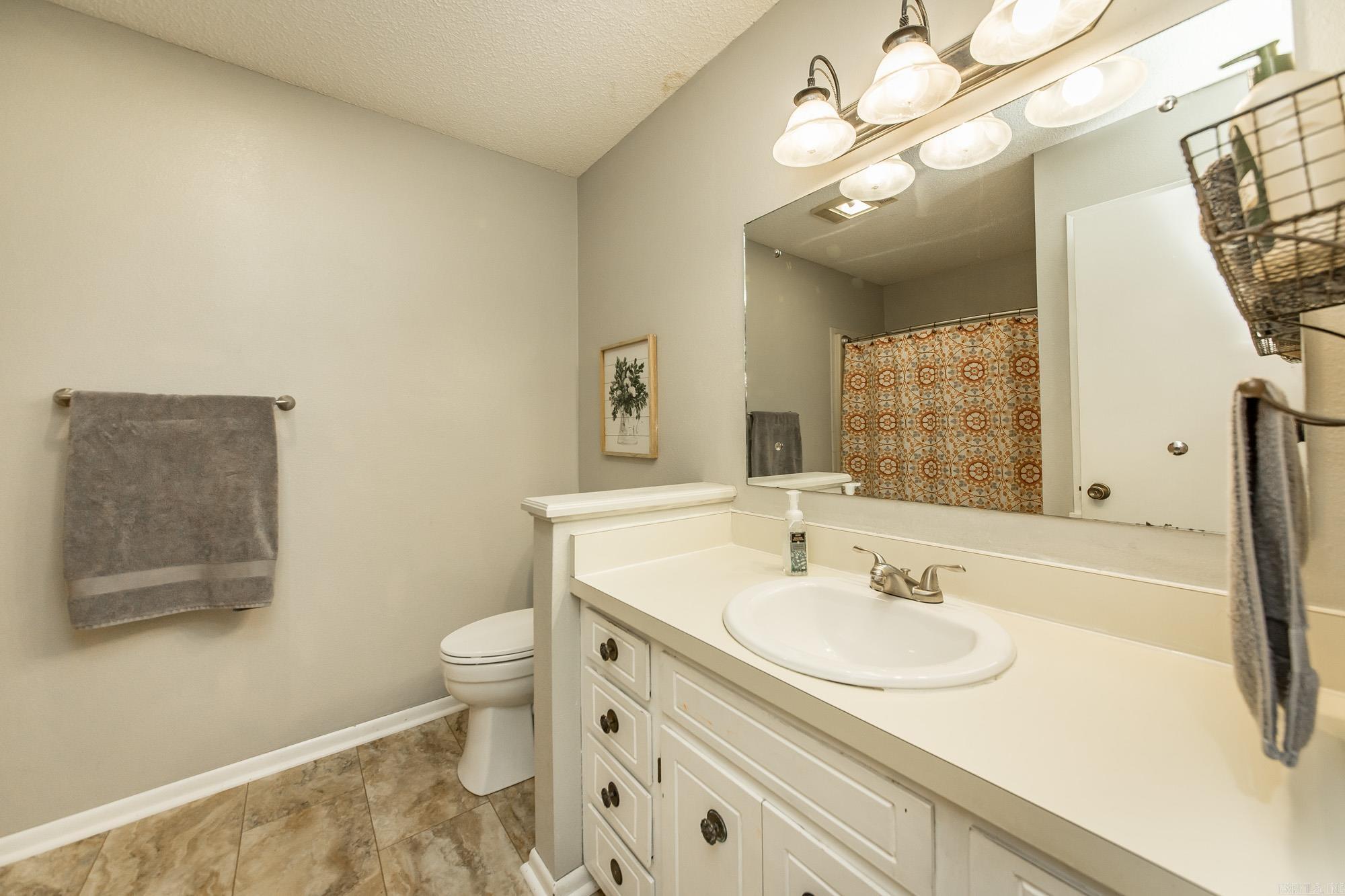 Jamestown - Residential