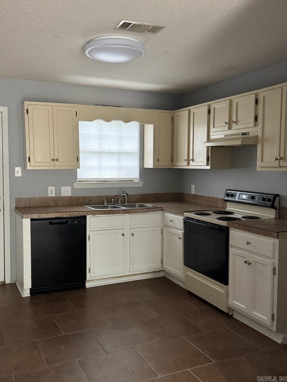 Not in List - Residential Lease