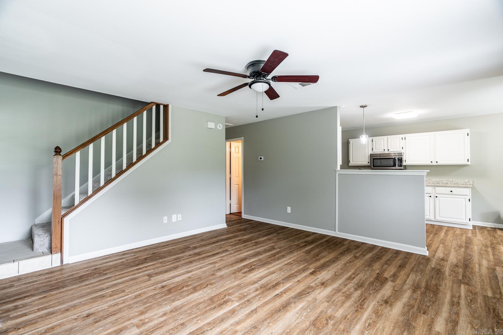 PLEASANT OAKS - Residential