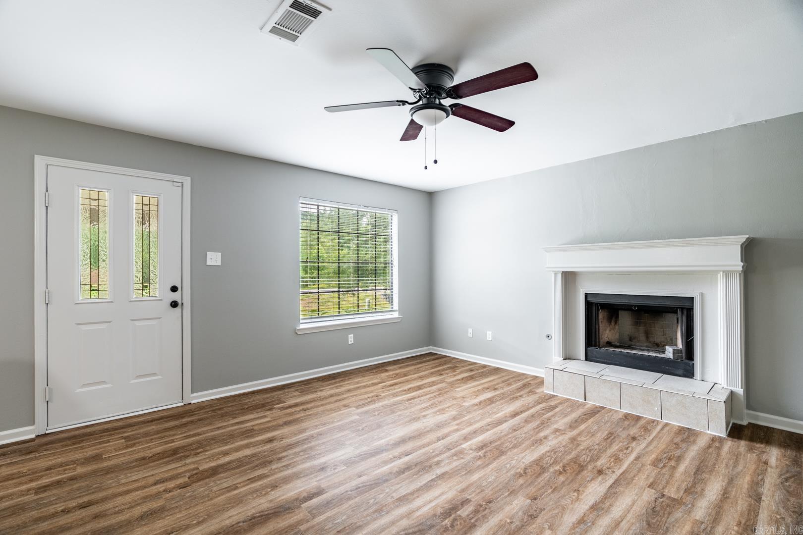 PLEASANT OAKS - Residential