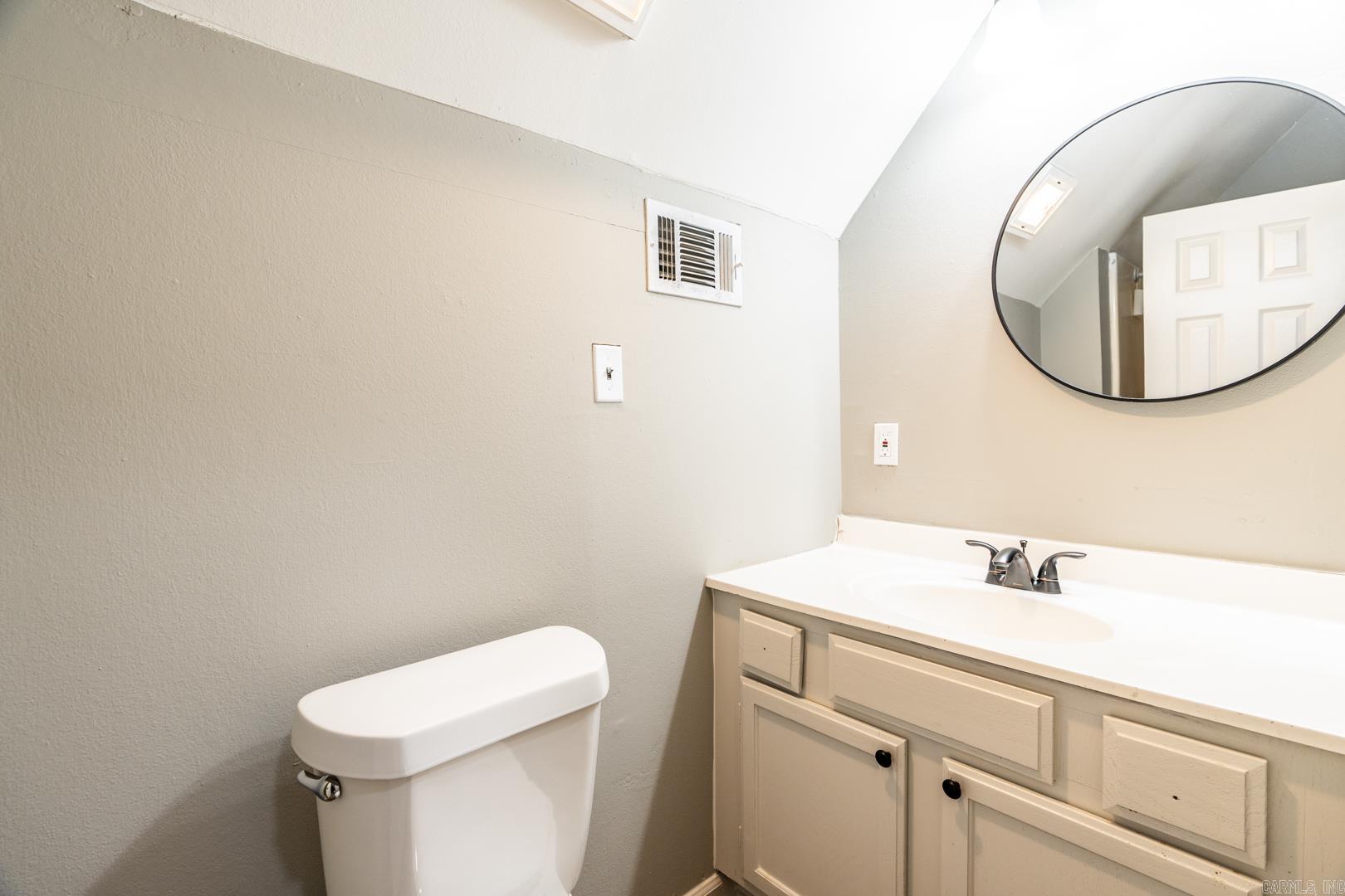 PLEASANT OAKS - Residential