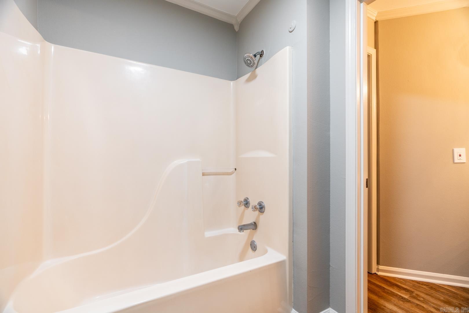 PLEASANT OAKS - Residential