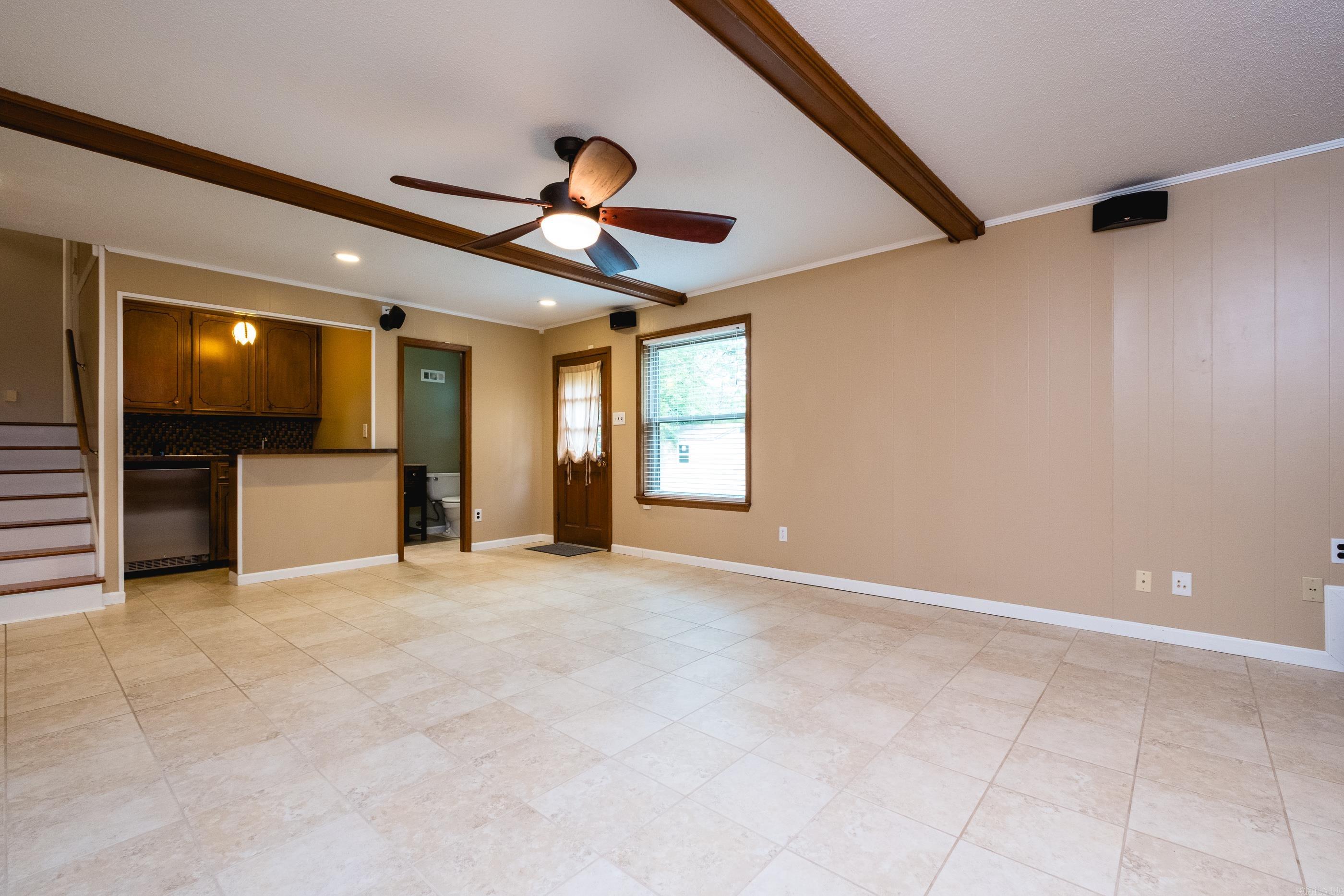 COLONY WEST - Residential