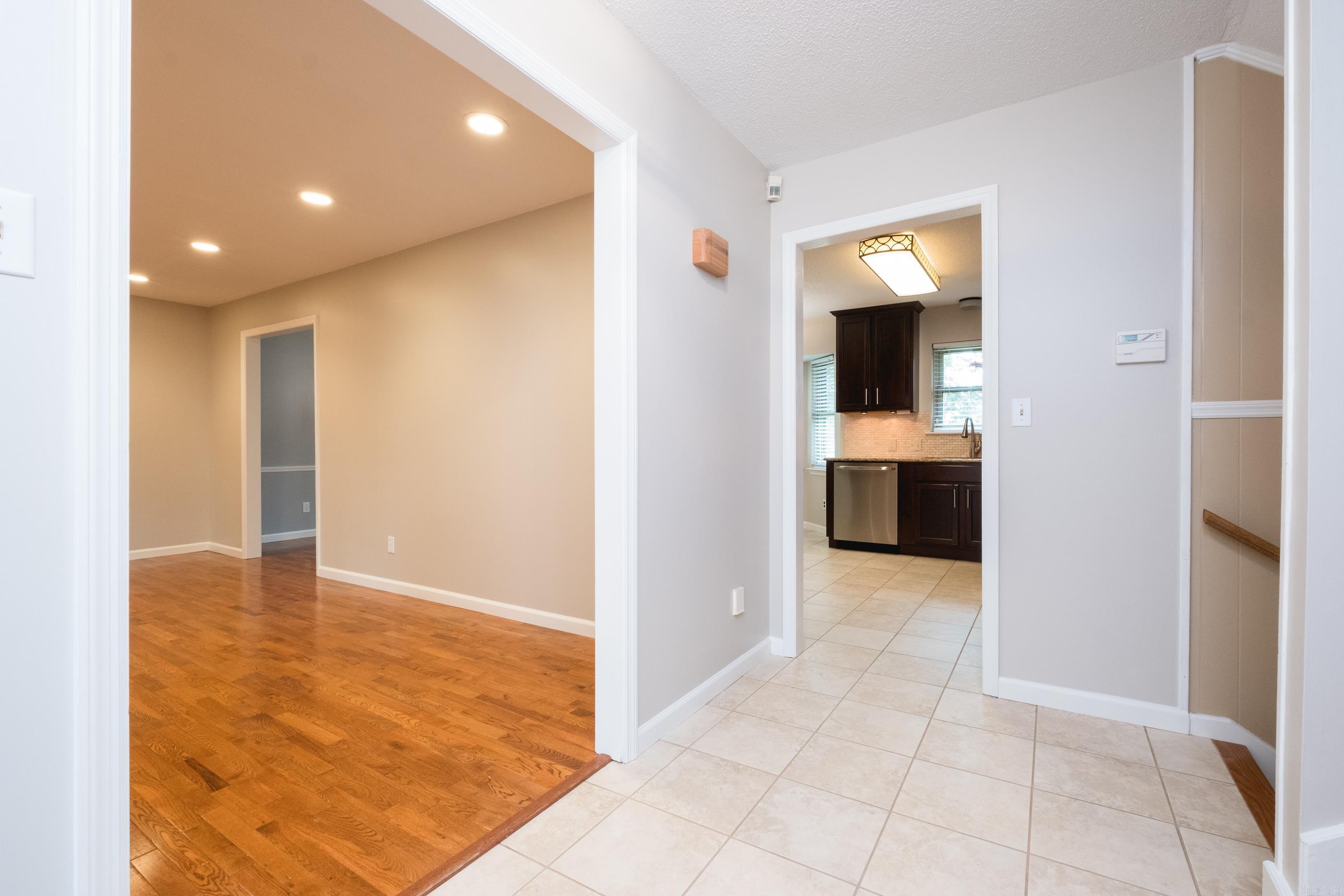 COLONY WEST - Residential