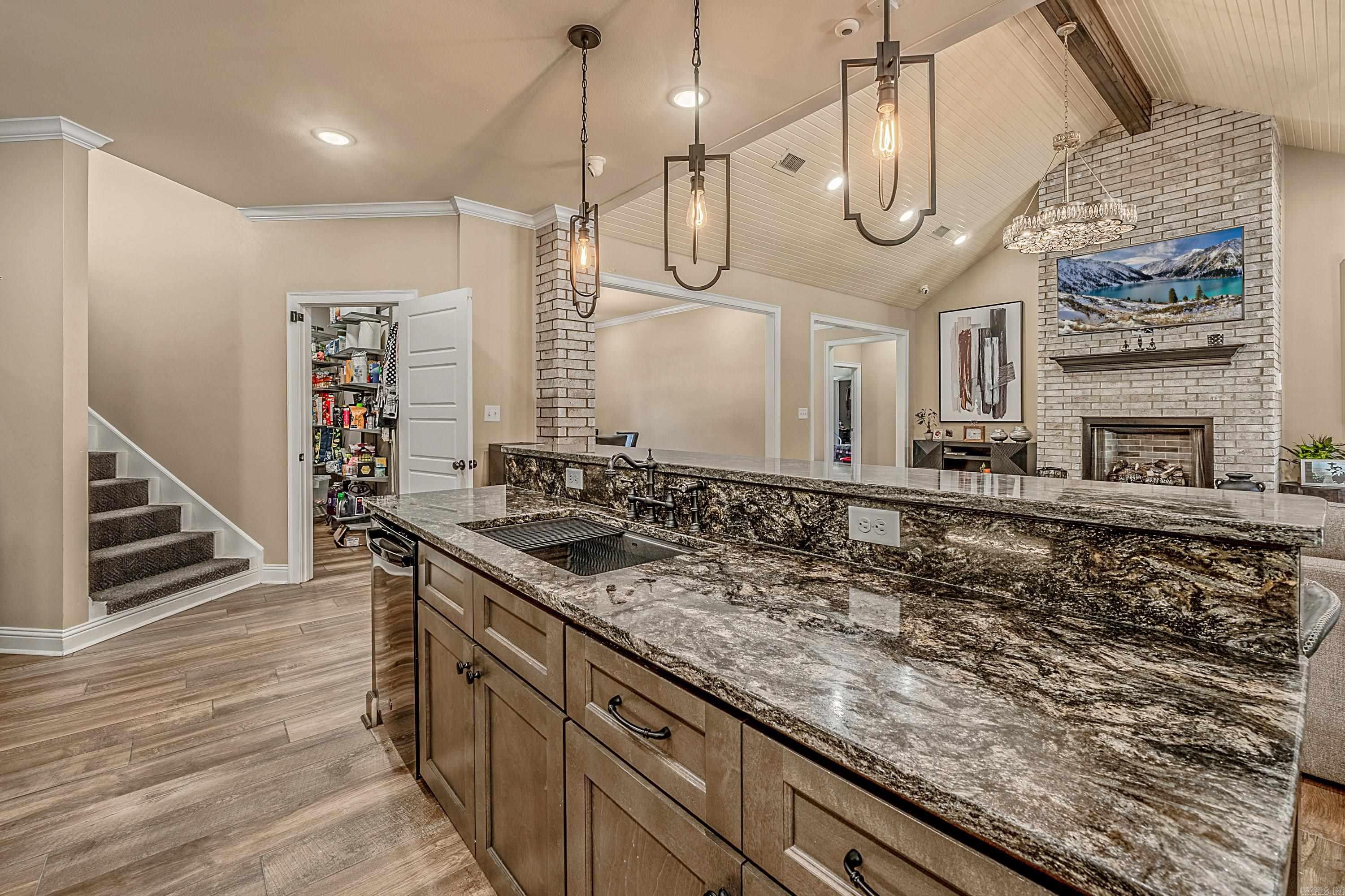 FOXWOOD ESTATES - Residential