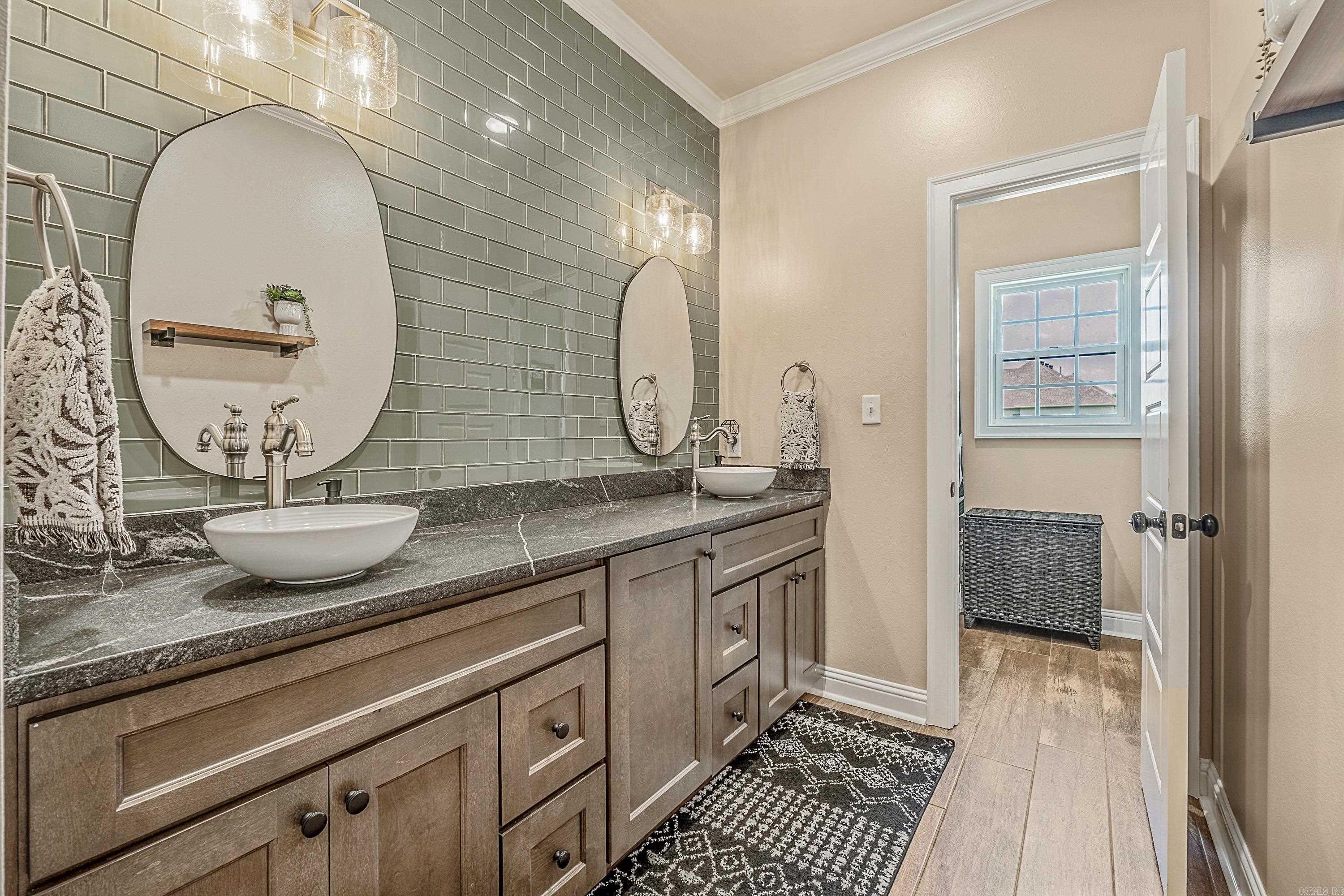 FOXWOOD ESTATES - Residential