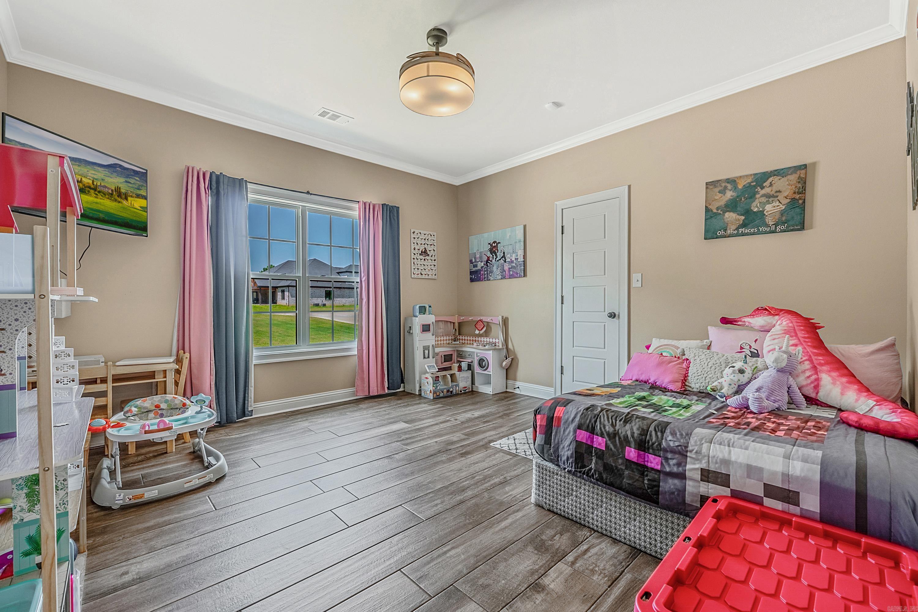 FOXWOOD ESTATES - Residential