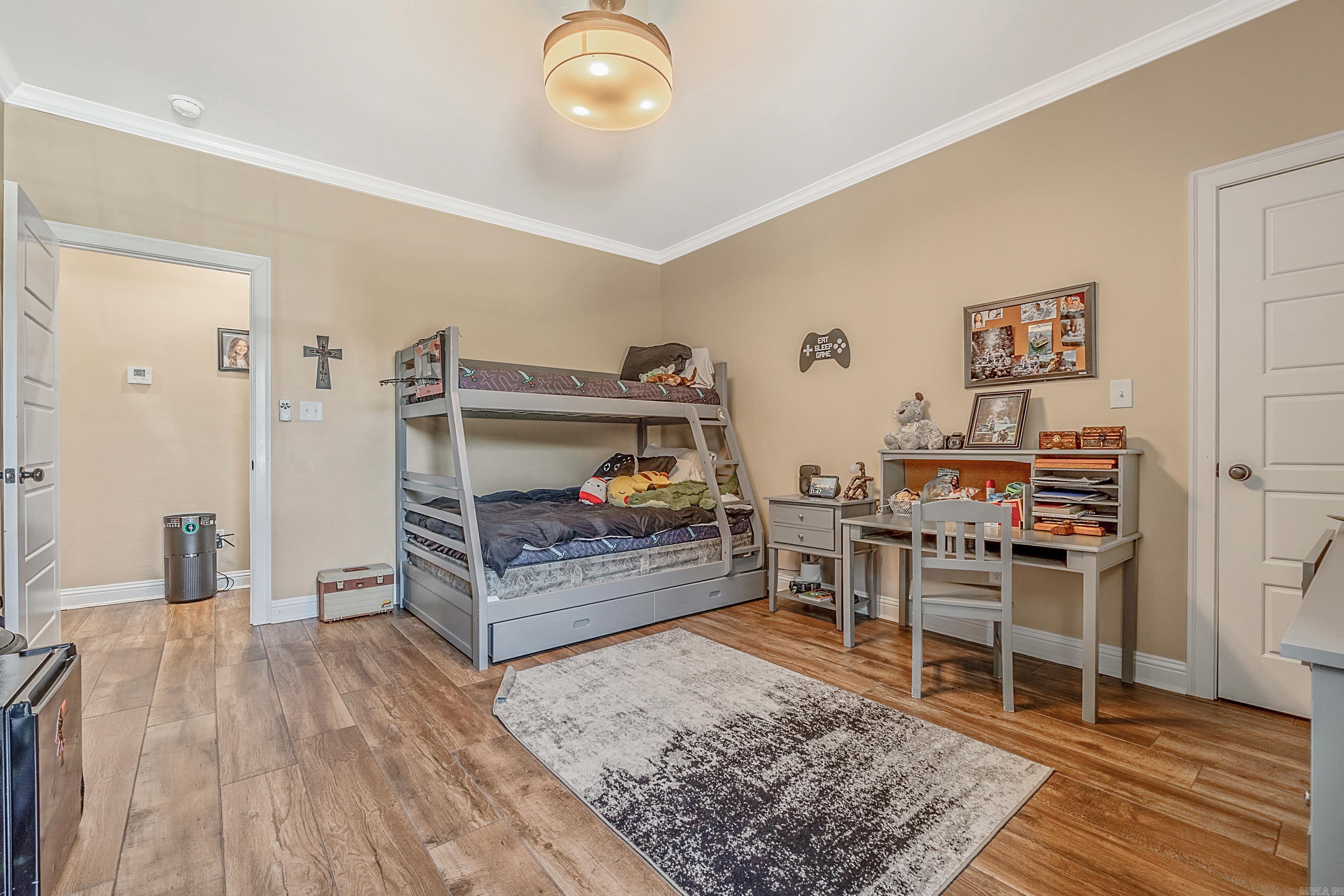 FOXWOOD ESTATES - Residential