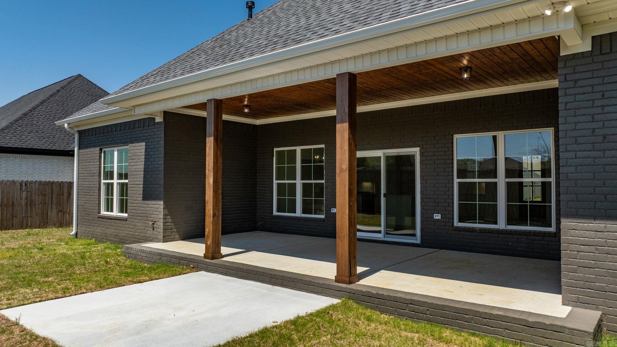 IVY PLACE - Residential