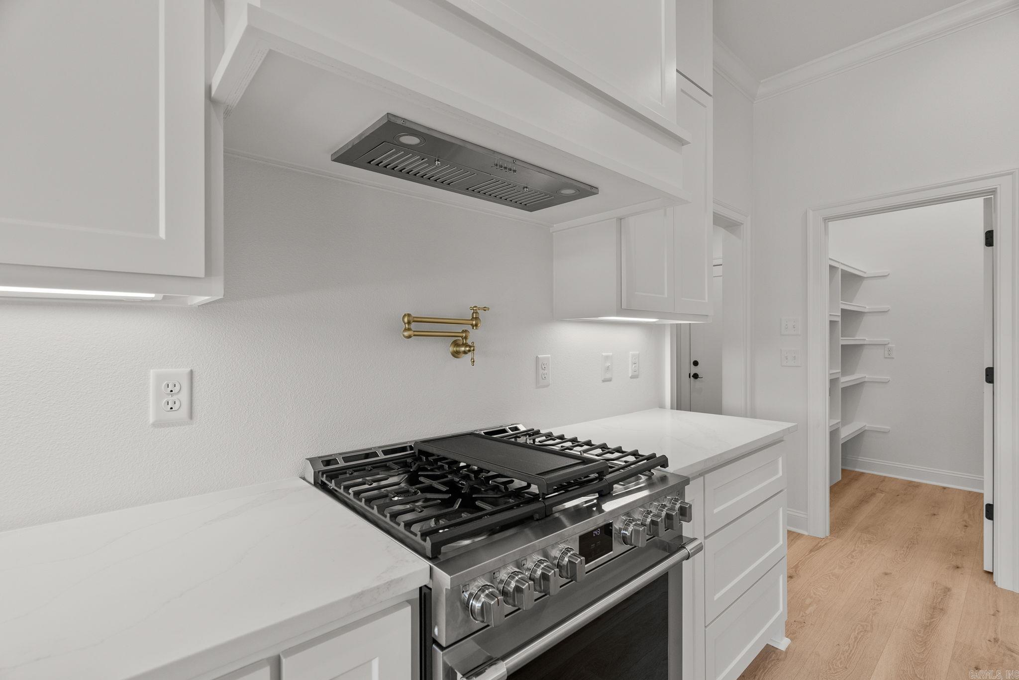 IVY PLACE - Residential