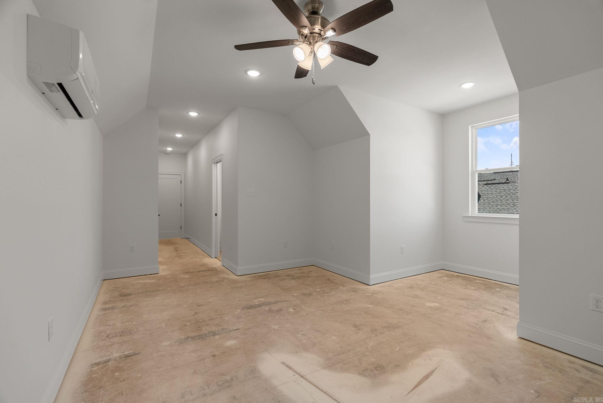IVY PLACE - Residential