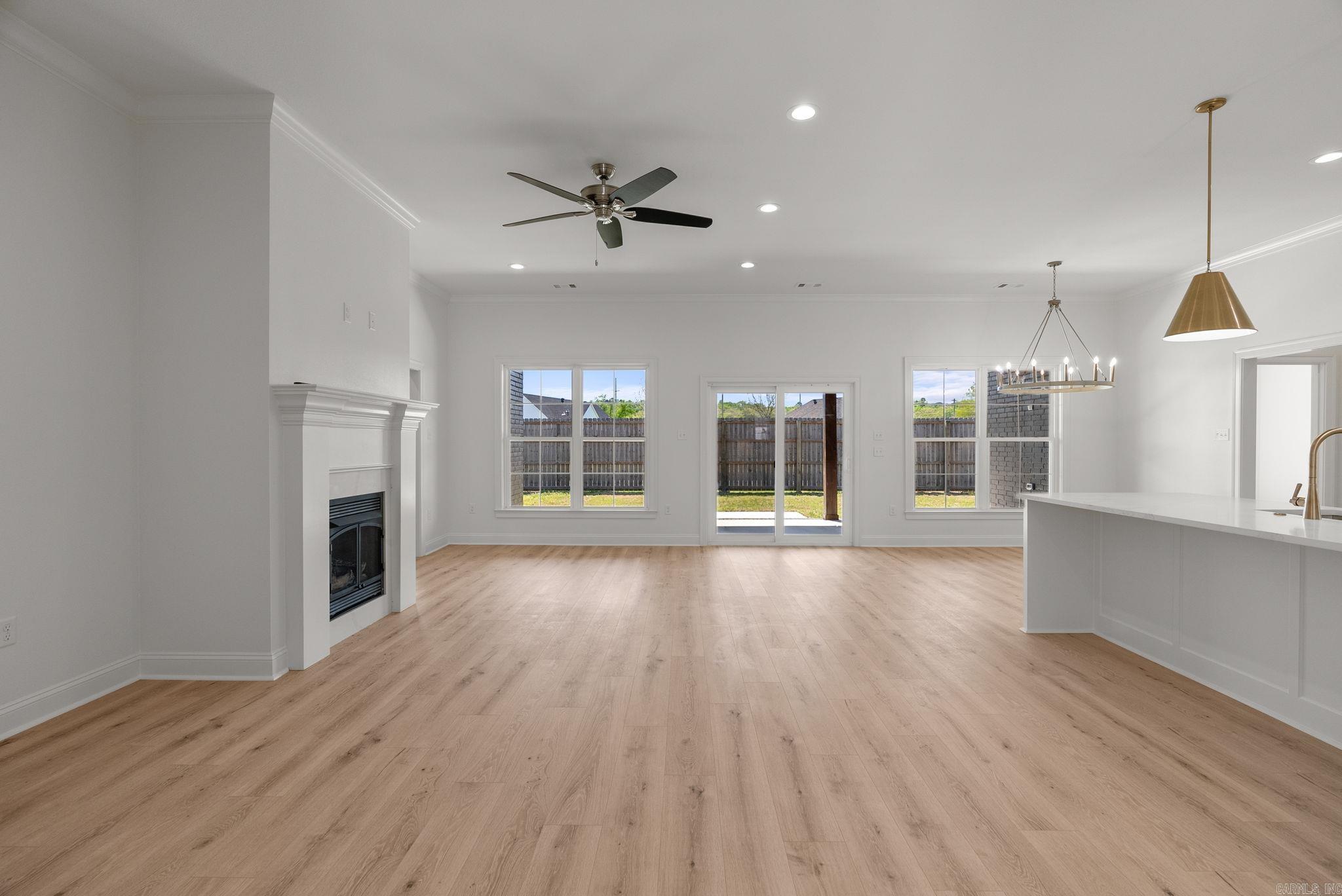 IVY PLACE - Residential