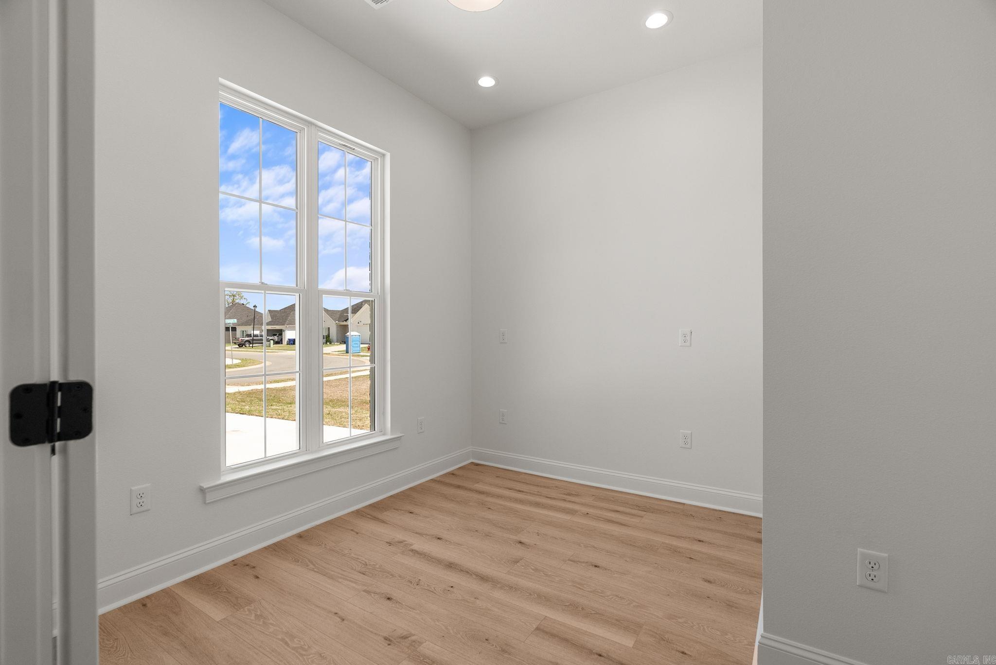 IVY PLACE - Residential