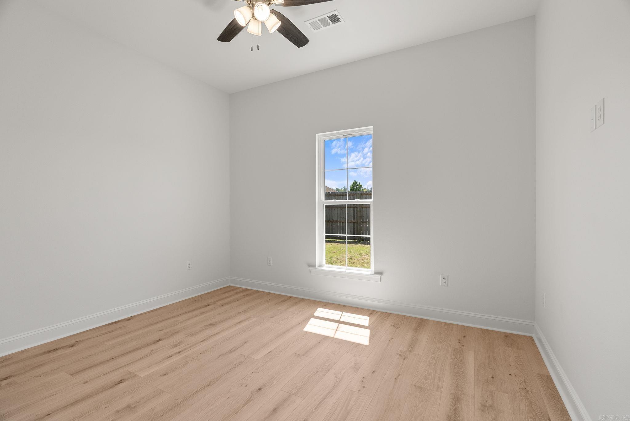 IVY PLACE - Residential