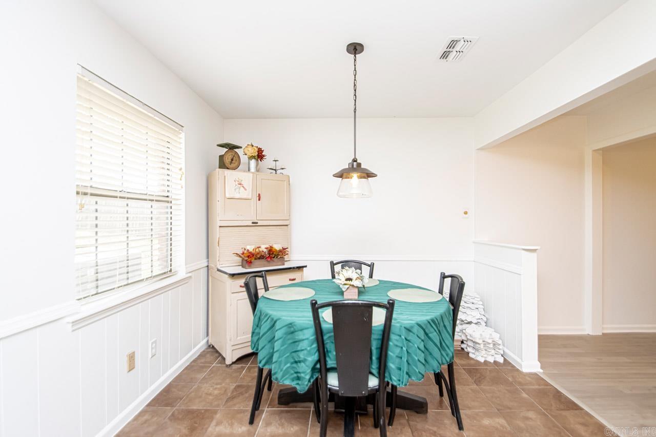 EAST MEADOW - Residential