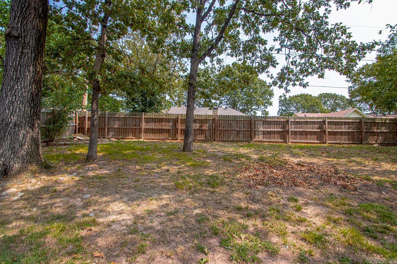 EAST MEADOW - Residential