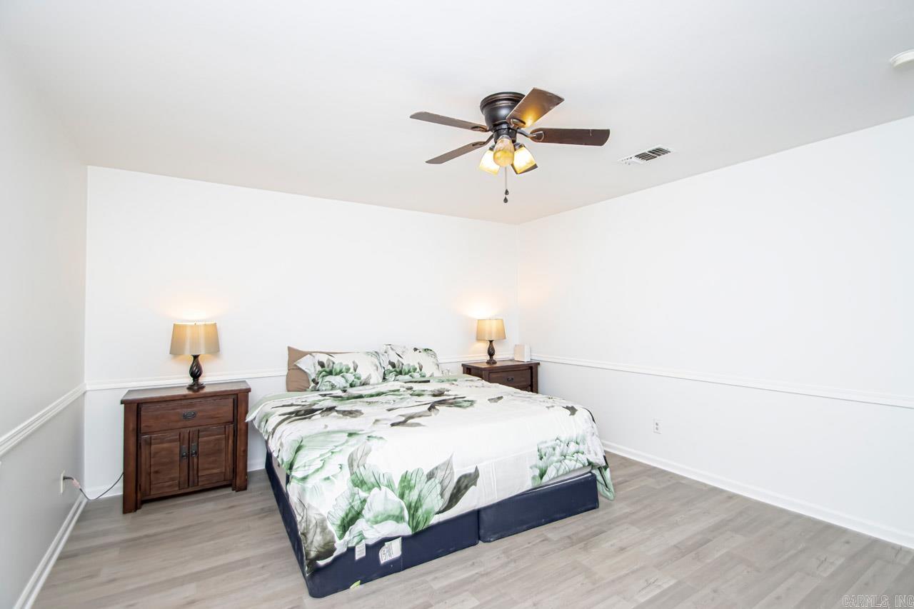 EAST MEADOW - Residential