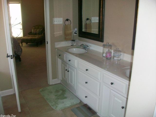 Win Meadow - Residential