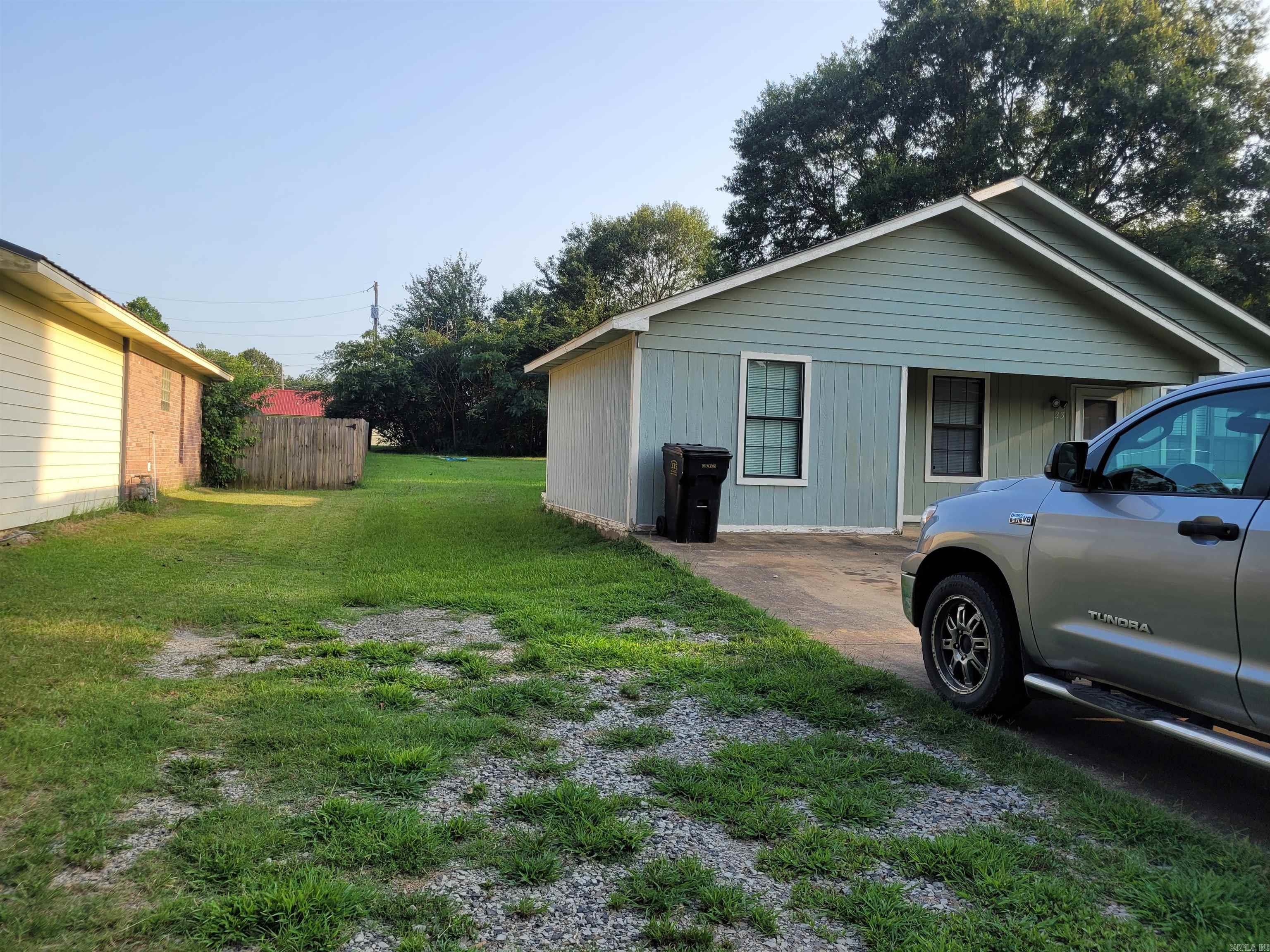 JO Marshall - Residential Lease