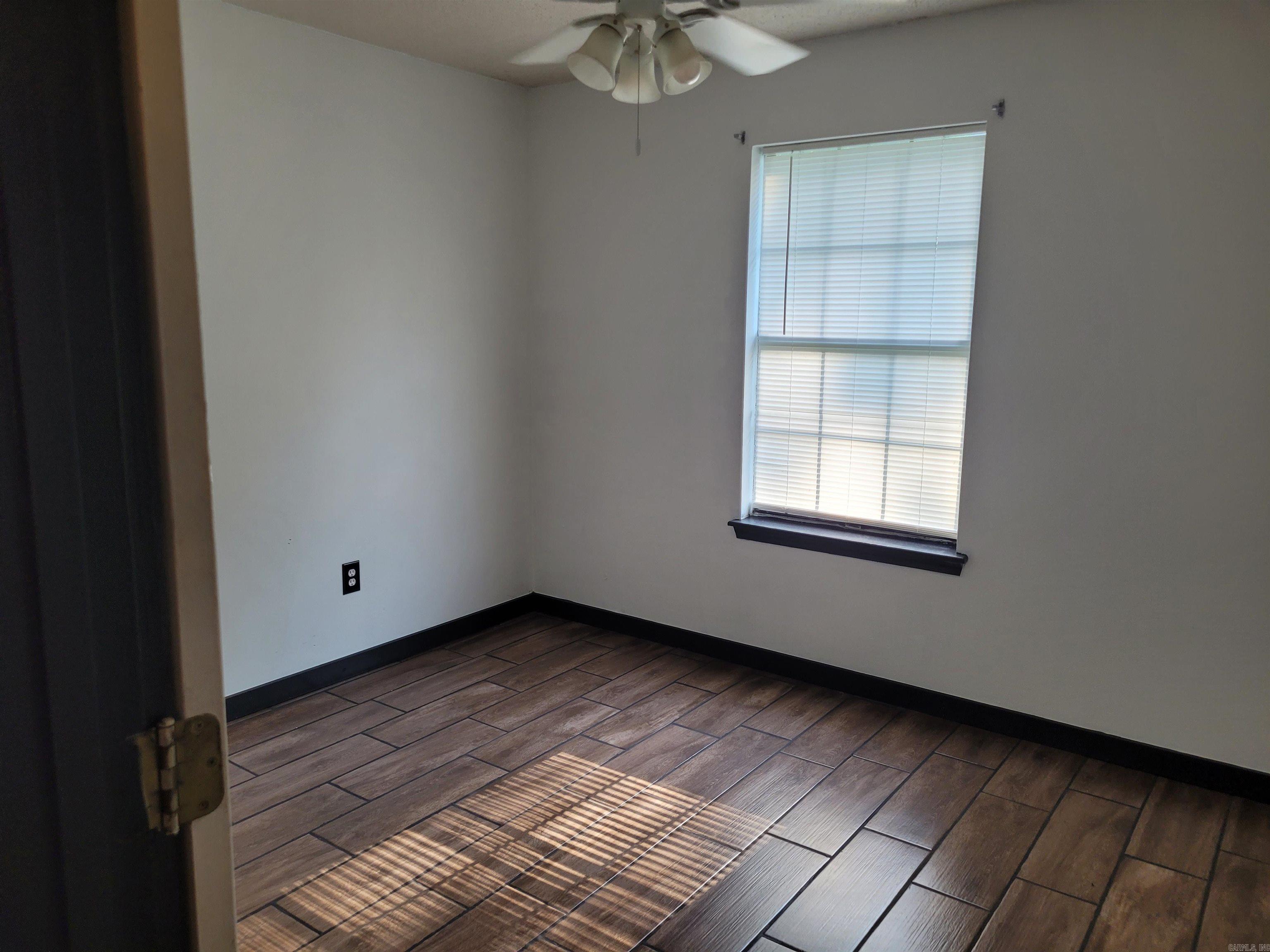 JO Marshall - Residential Lease