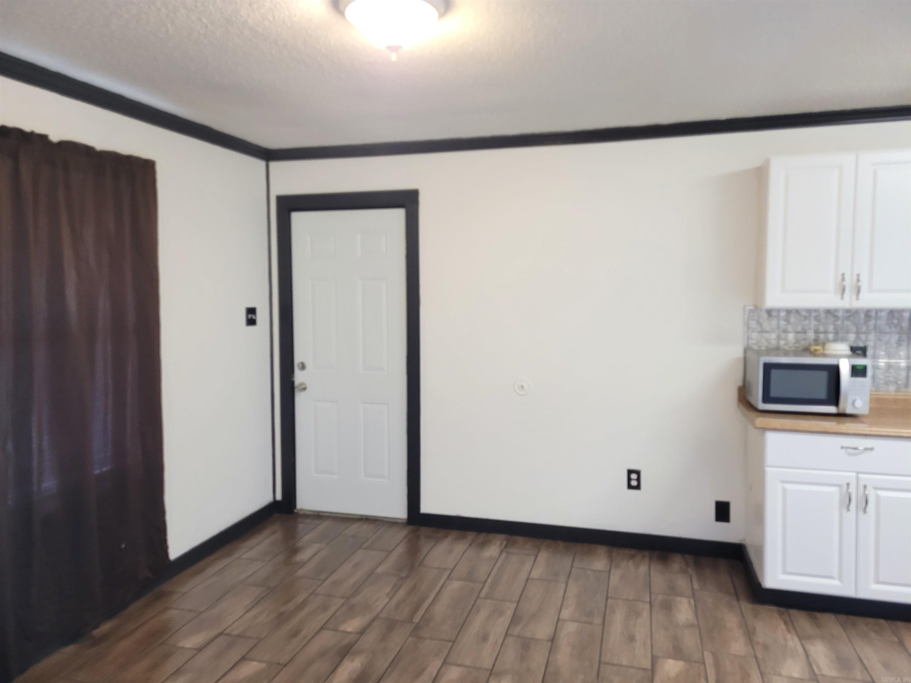 JO Marshall - Residential Lease